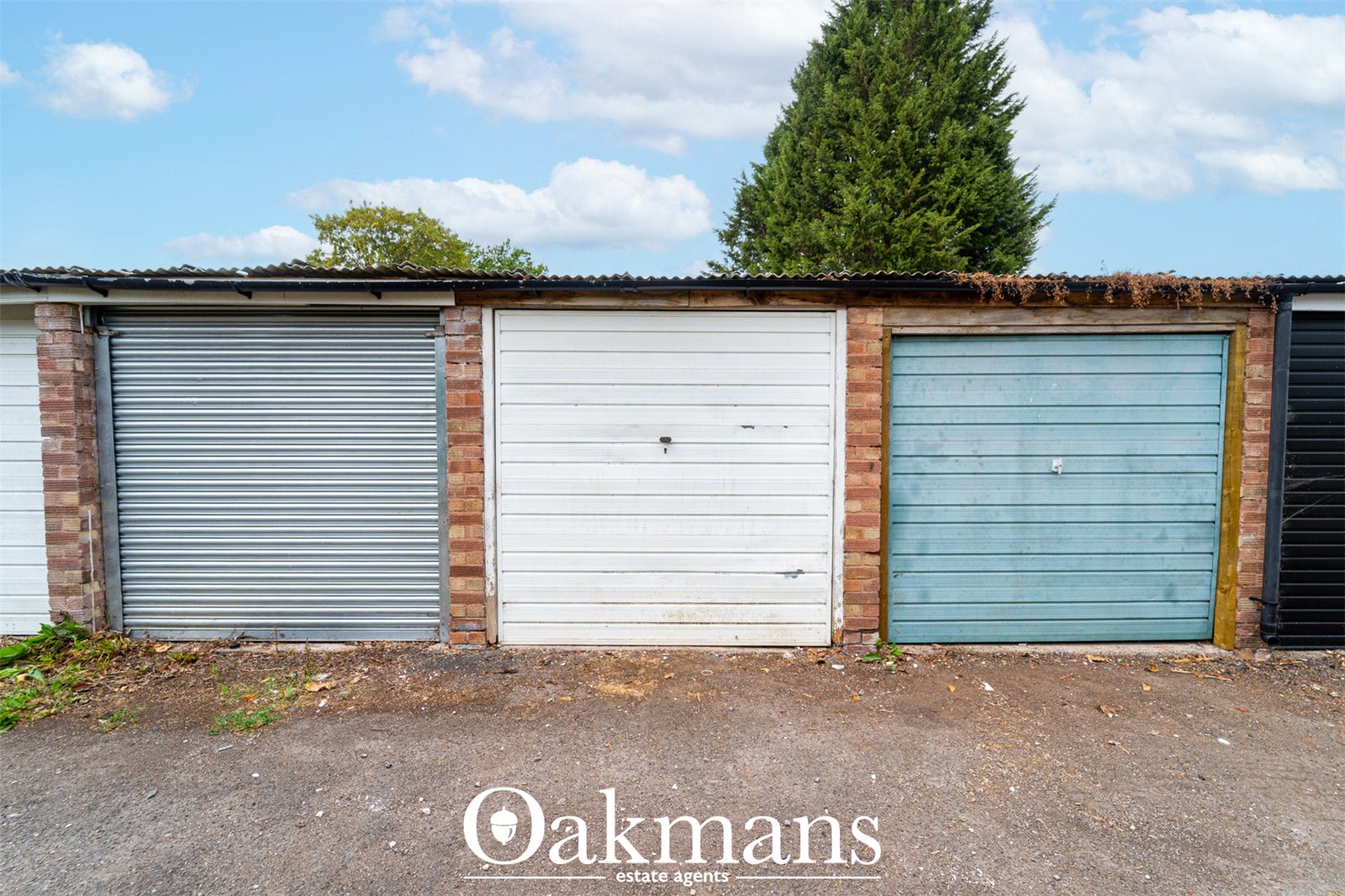 Larchmere Drive, Birmingham, B28