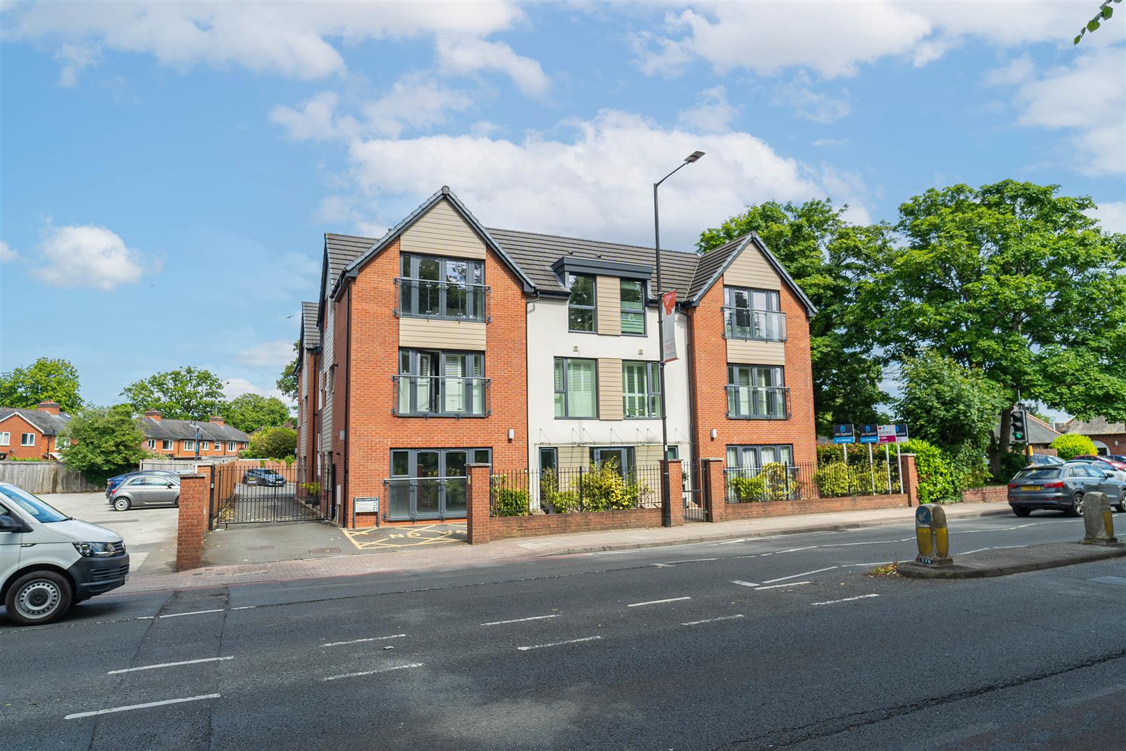 Stratford Road, Shirley, Solihull, B90