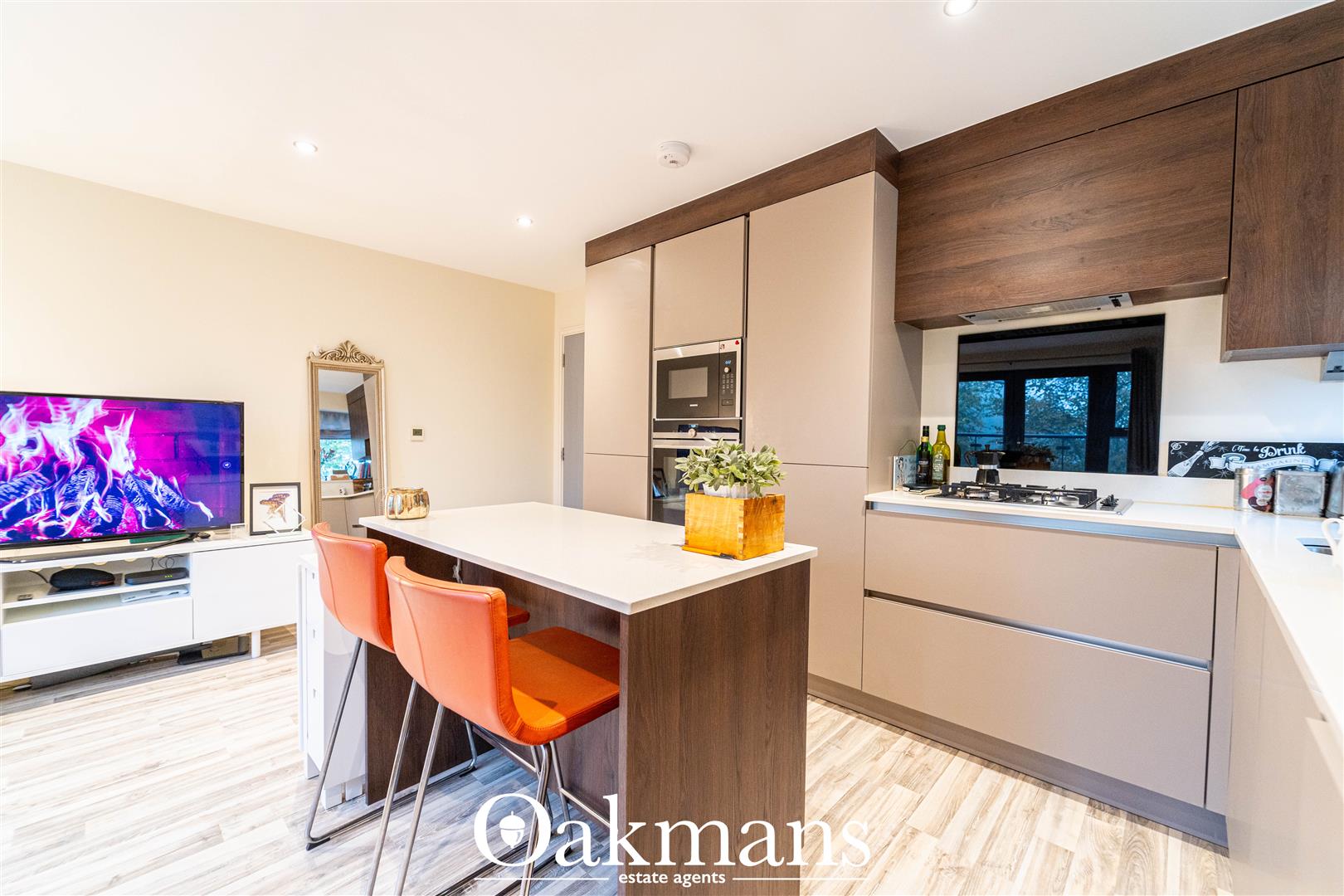 Stratford Road, Shirley, Solihull, B90