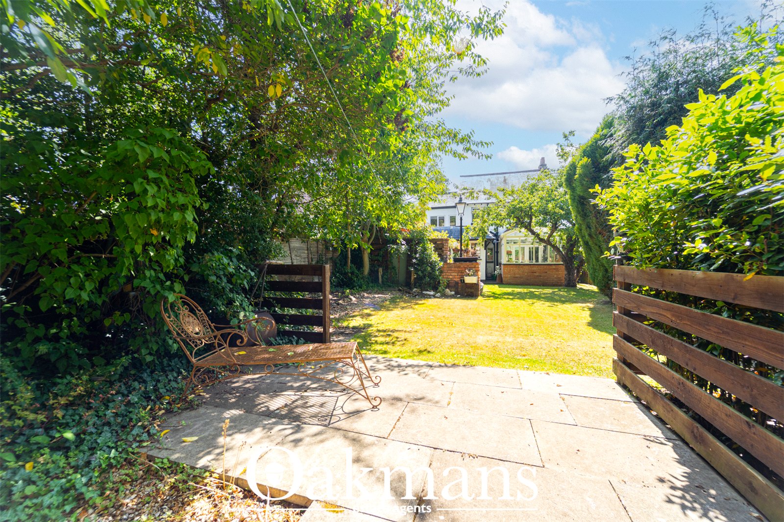 Haslucks Green Road, Solihull, B90
