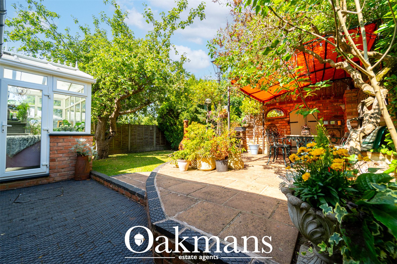 Haslucks Green Road, Solihull, B90