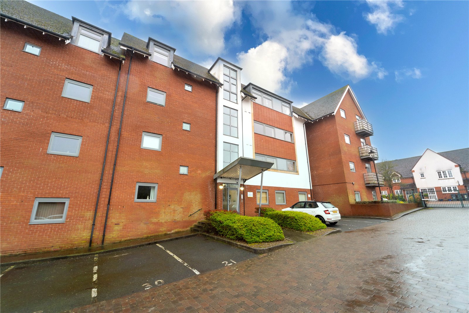 Griffin Close, Birmingham, B31