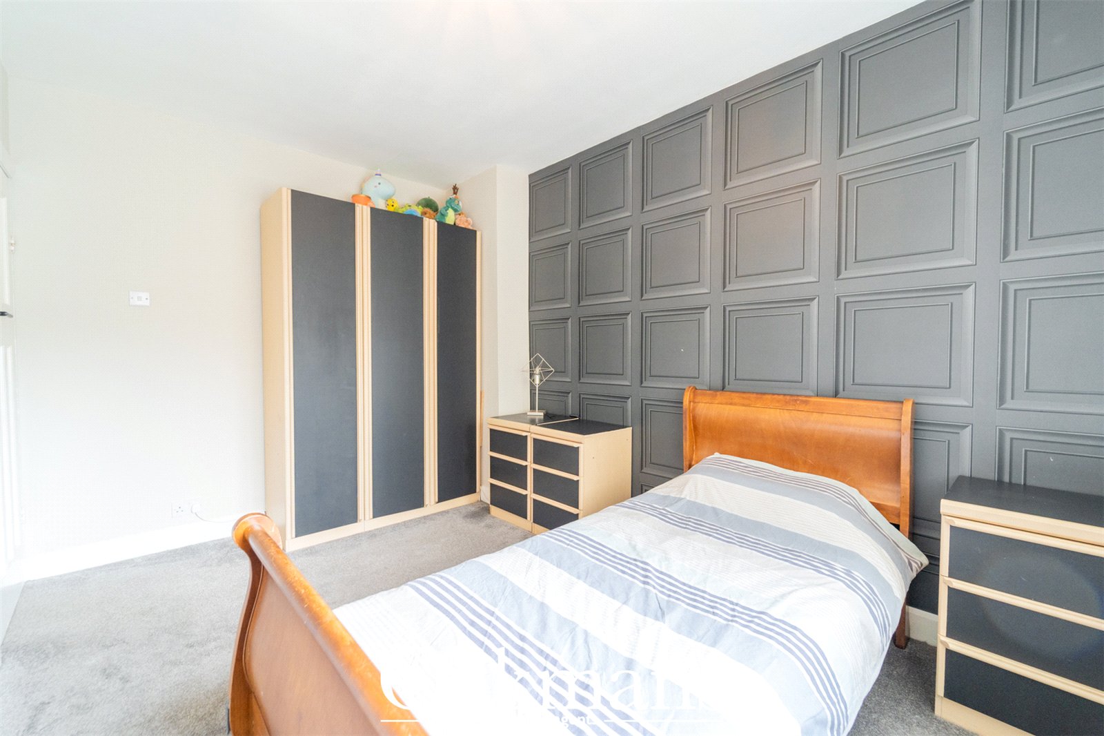 Coombes Lane, Birmingham, B31