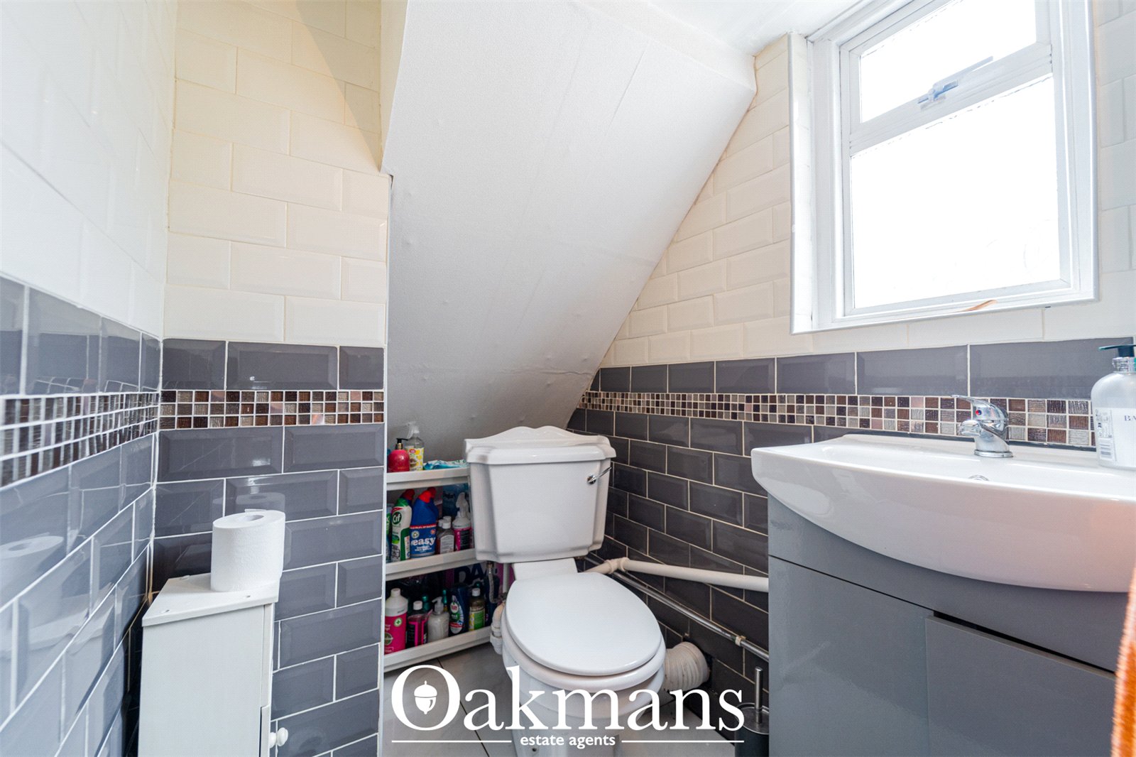 Newbury Lane, Oldbury, B69