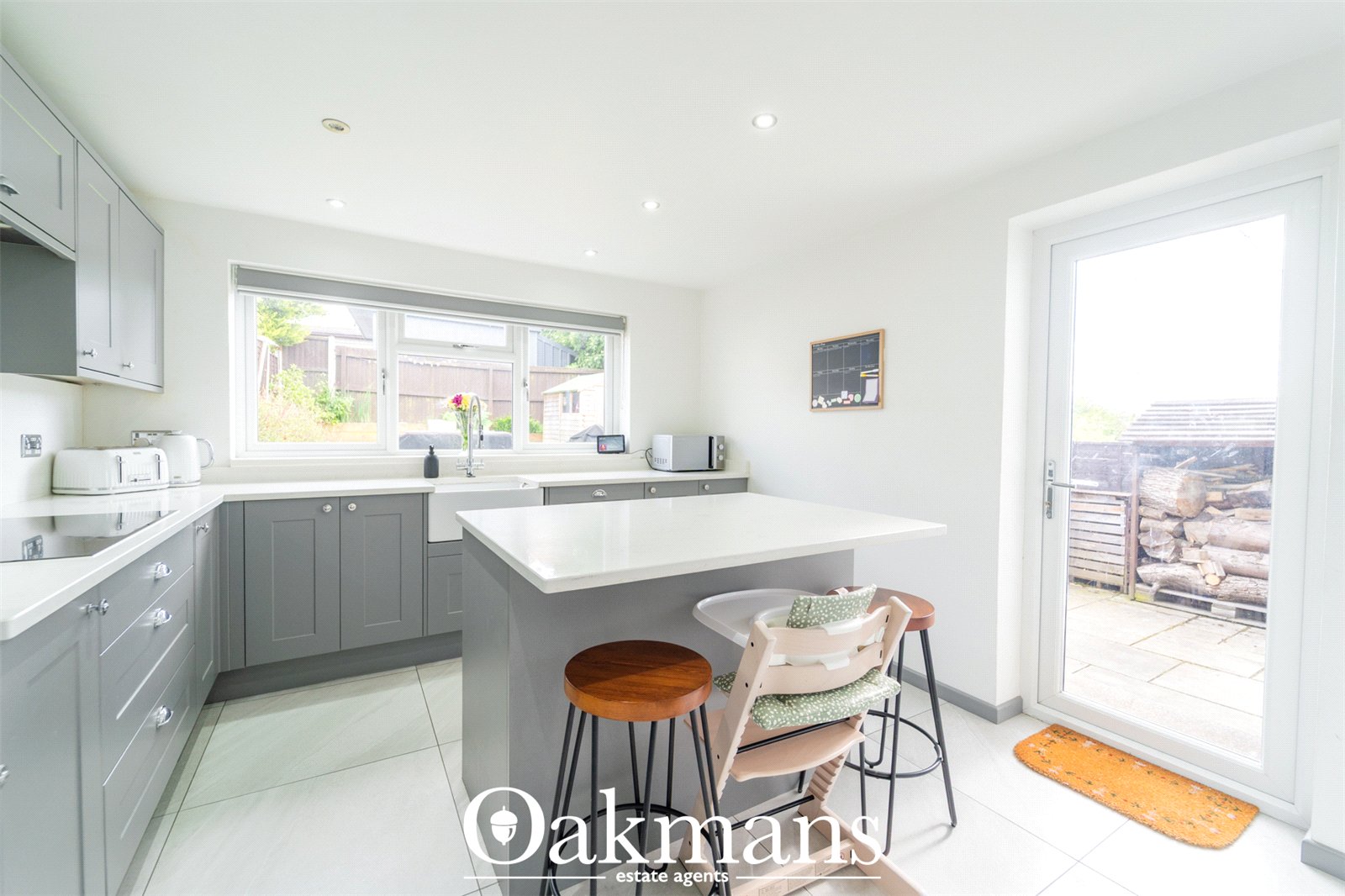 Jubilee Avenue, Redditch, B97