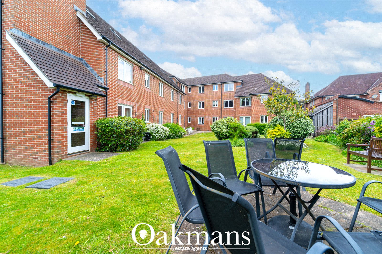 Warwick Road, Solihull, B92