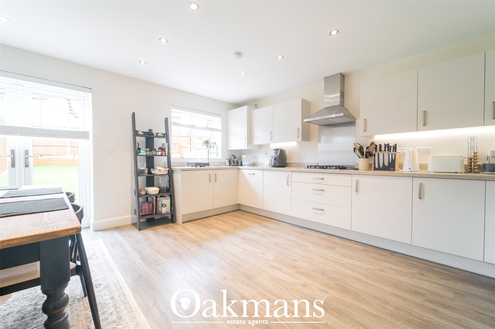 Waterside Crescent, Oldbury, B69