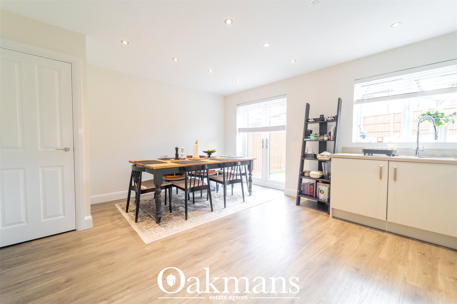 Waterside Crescent, Oldbury, B69