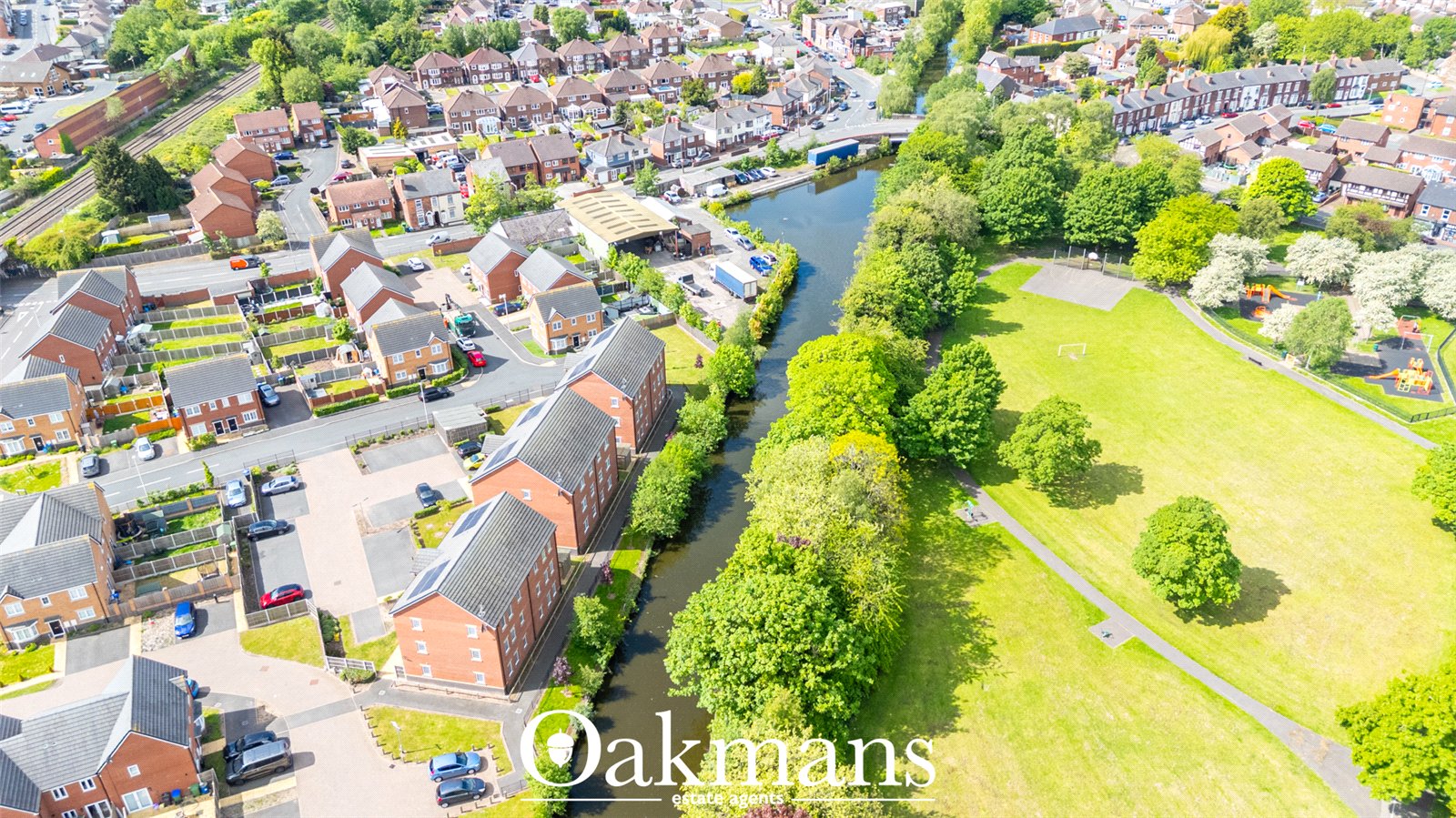 Waterside Crescent, Oldbury, B69