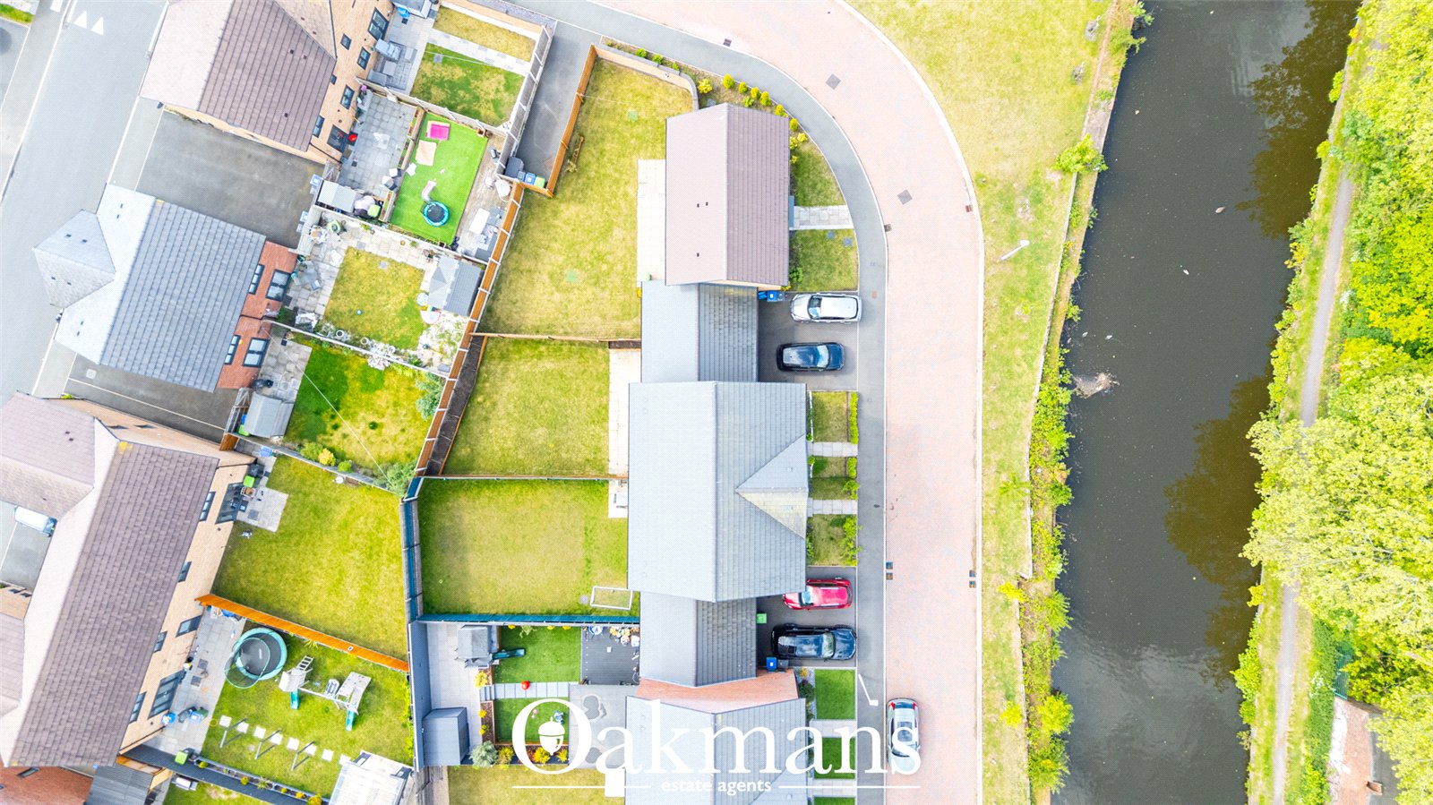 Waterside Crescent, Oldbury, B69