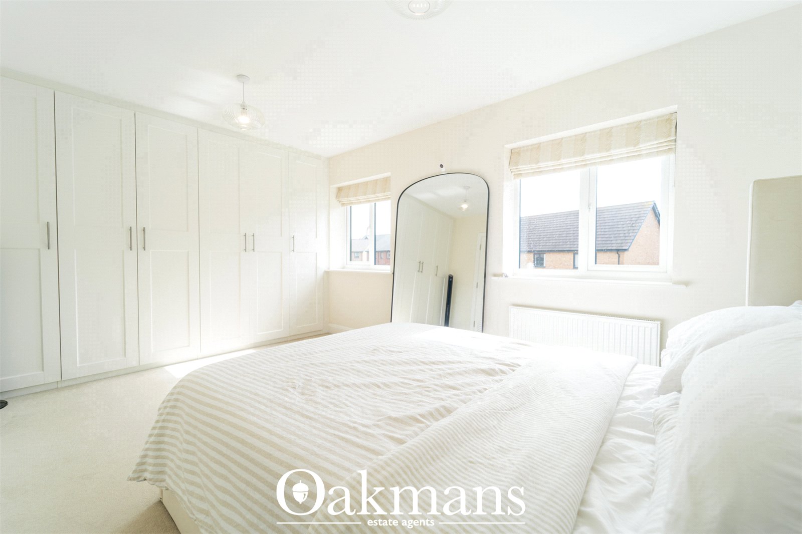 Waterside Crescent, Oldbury, B69