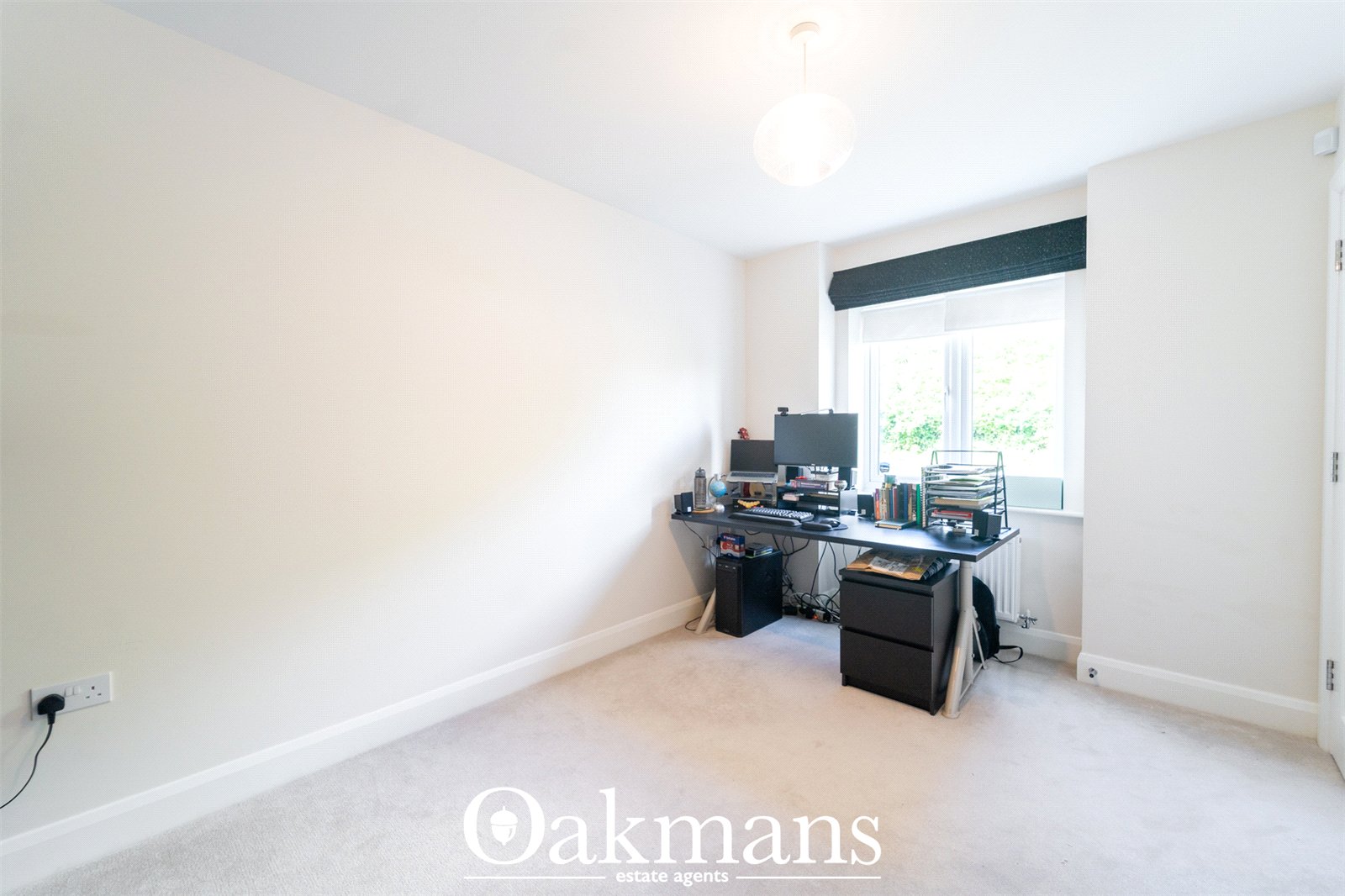 Waterside Crescent, Oldbury, B69