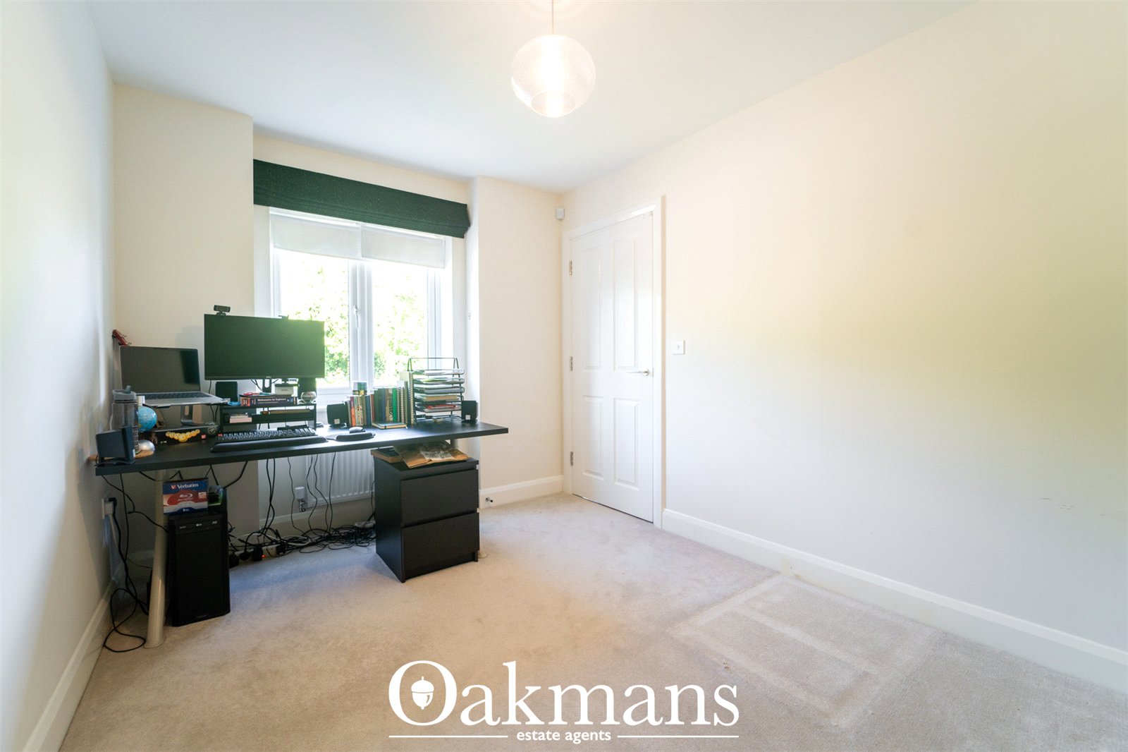 Waterside Crescent, Oldbury, B69