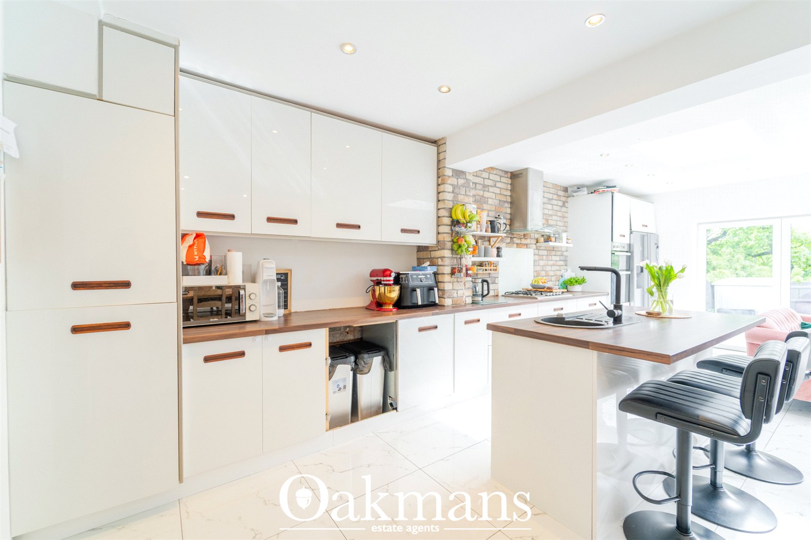 Kemberton Road, Birmingham, B29