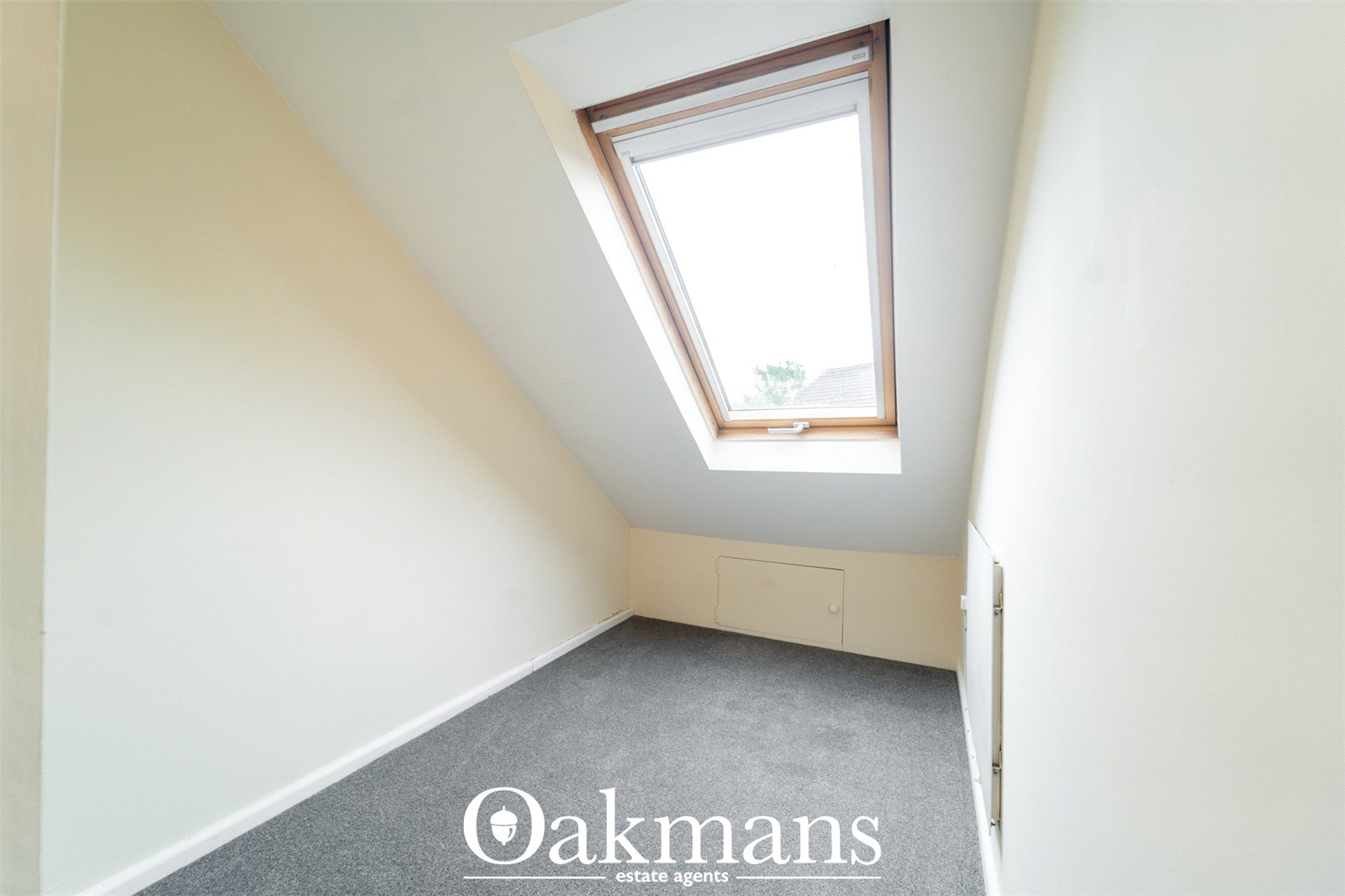 Westbury Court, Droitwich, WR9