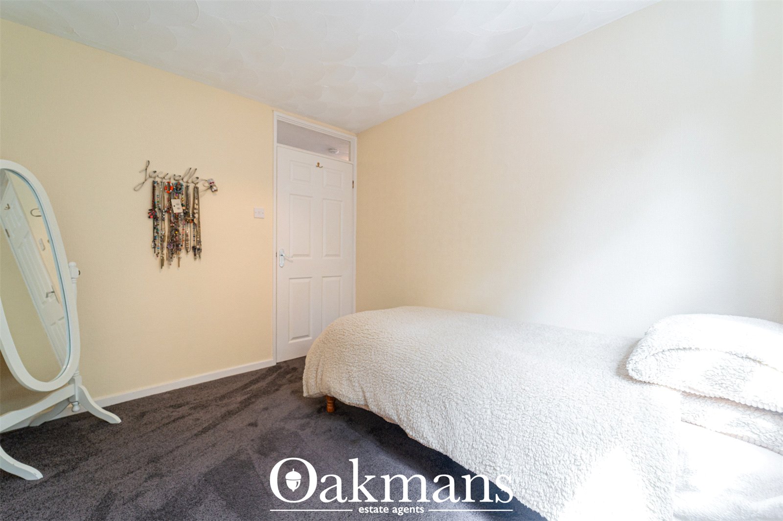 Kempsey Close, Redditch, B98