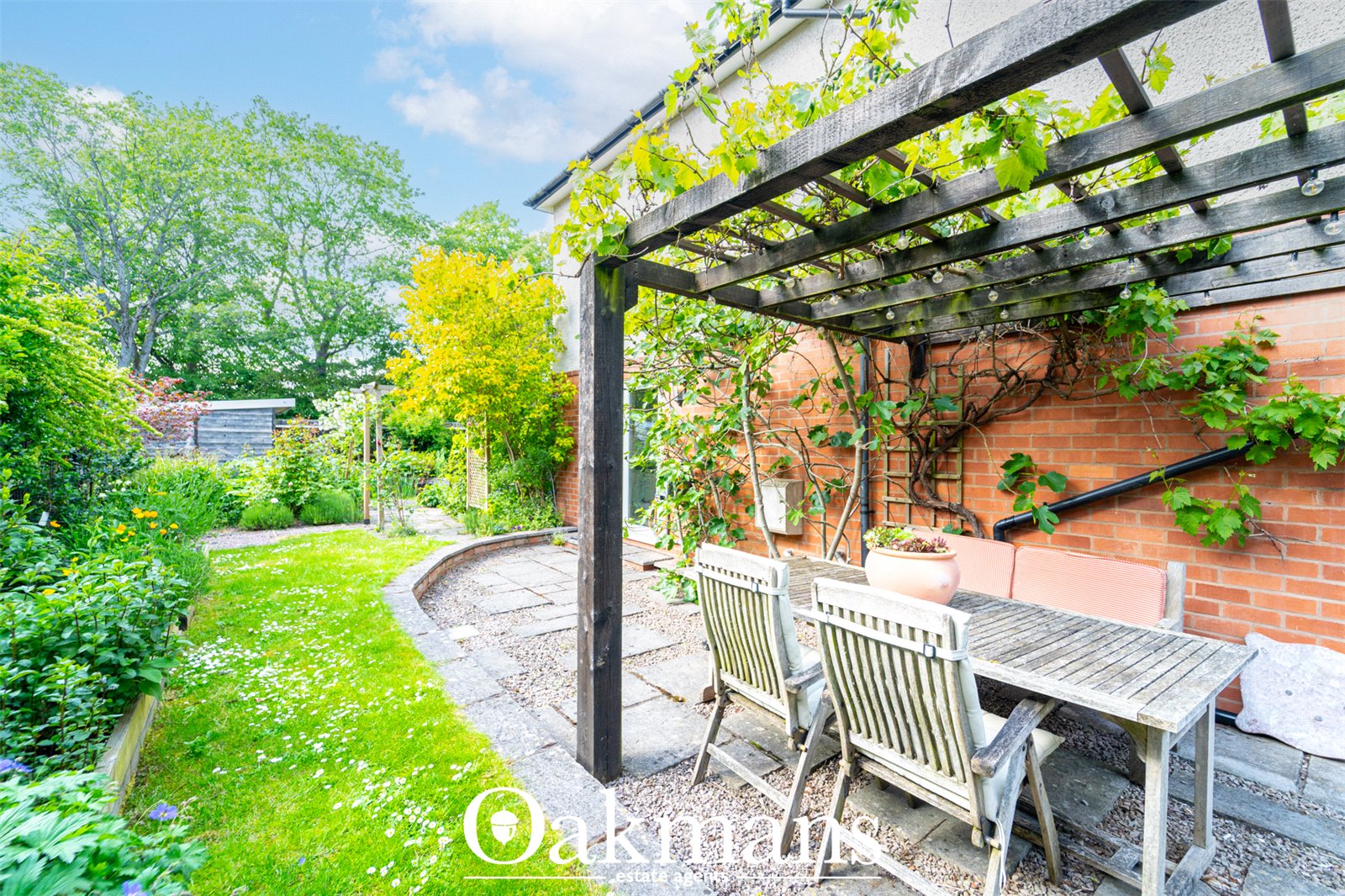 Bromsgrove Road, Redditch, B97