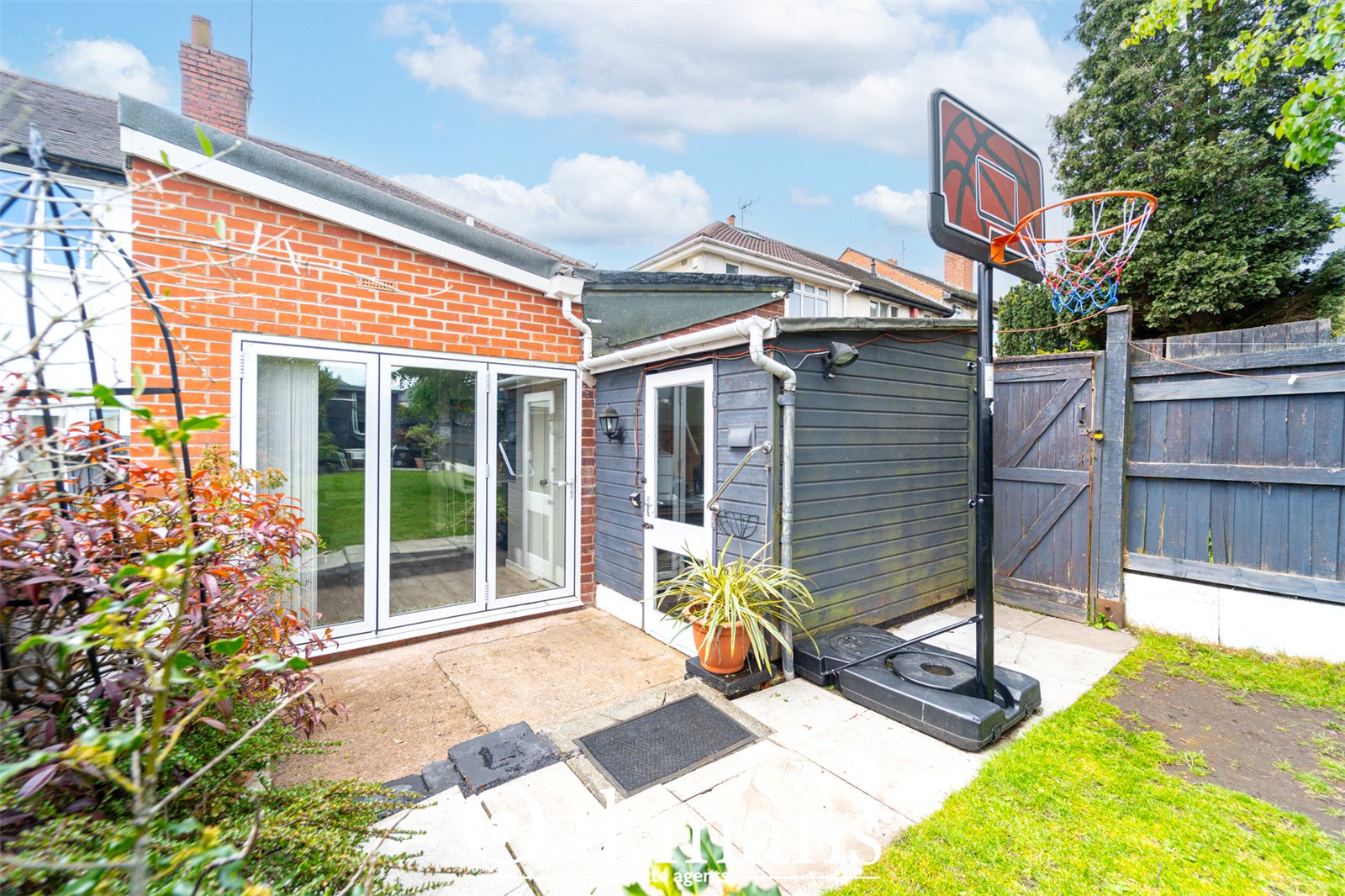 Highbury Avenue, Rowley Regis, B65