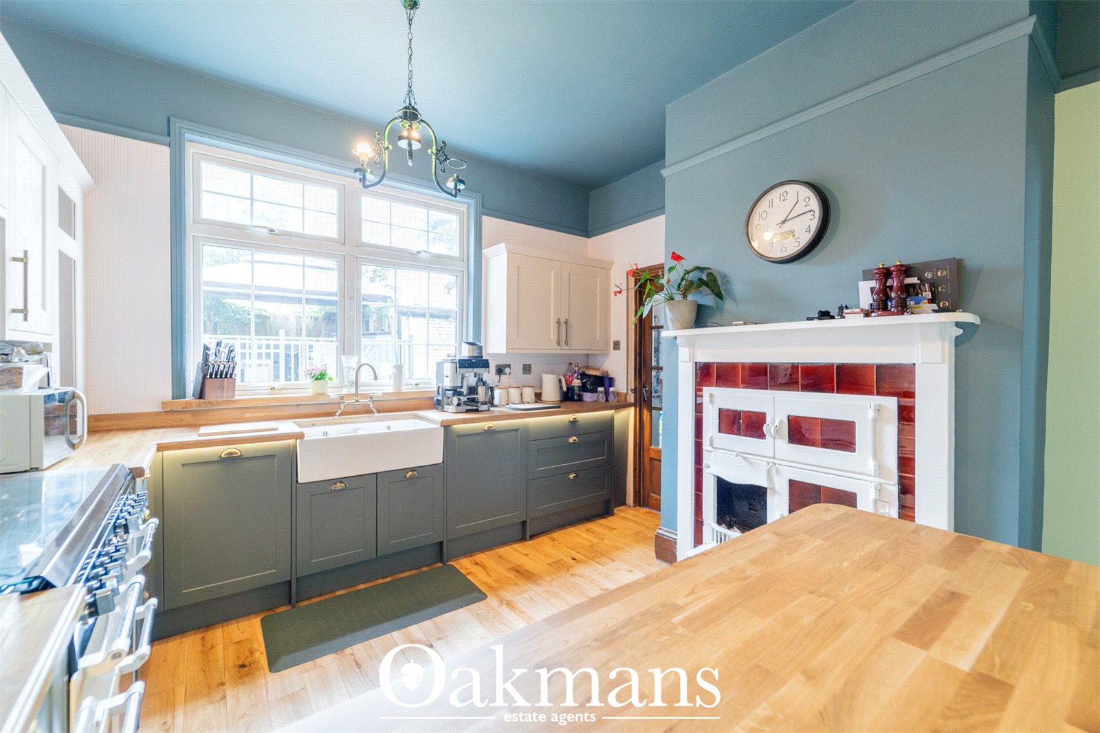 Toll End Road, Tipton, DY4