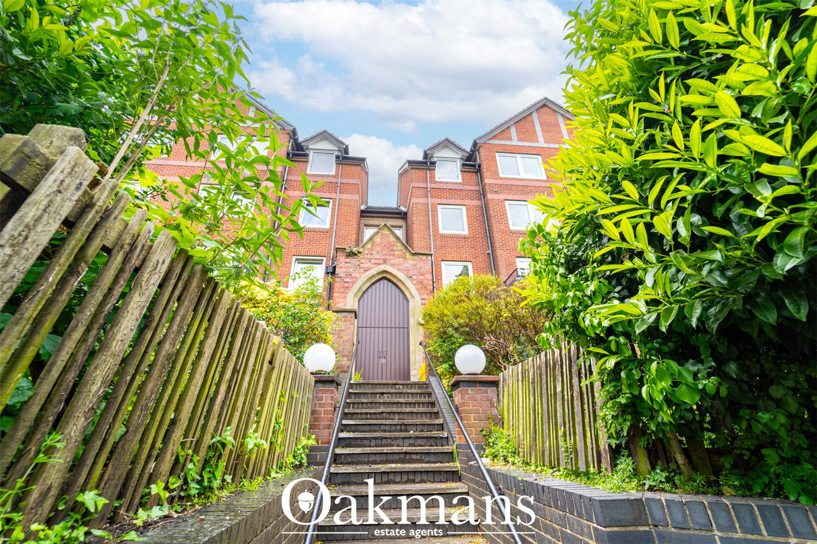 Elgar Mews, Bromsgrove, B60