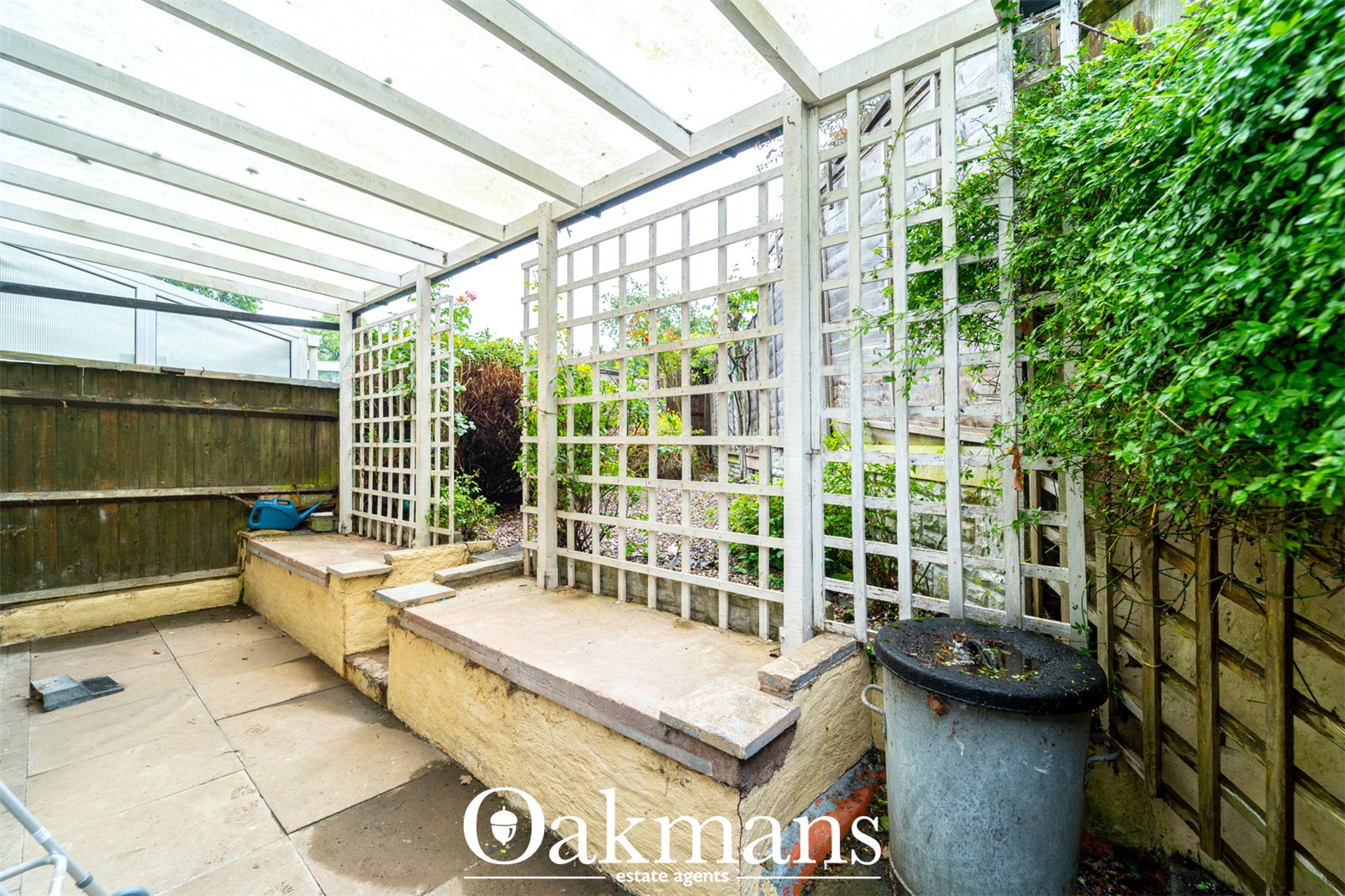 Pineapple Road, Birmingham, B30