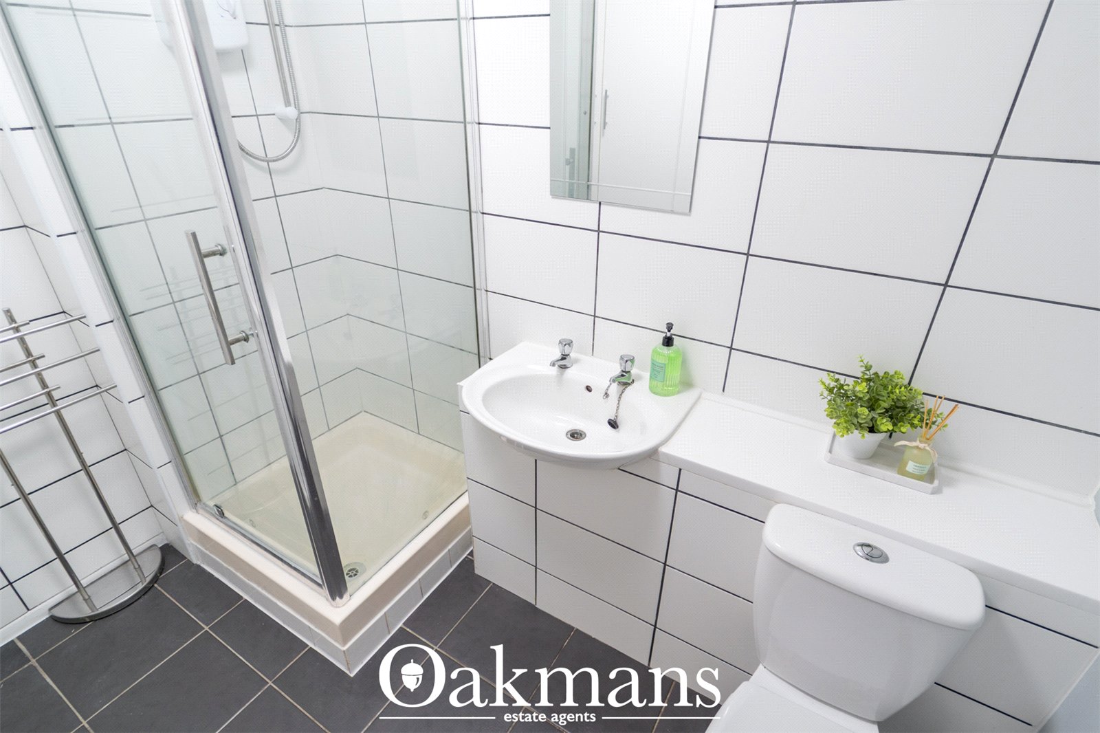 Savoy Close, Birmingham, B32