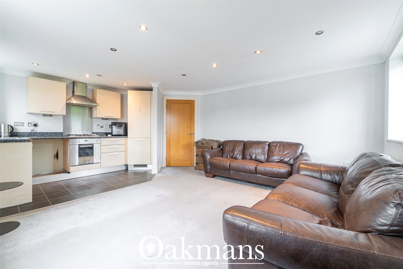 Haslucks Green Road, Solihull, B90