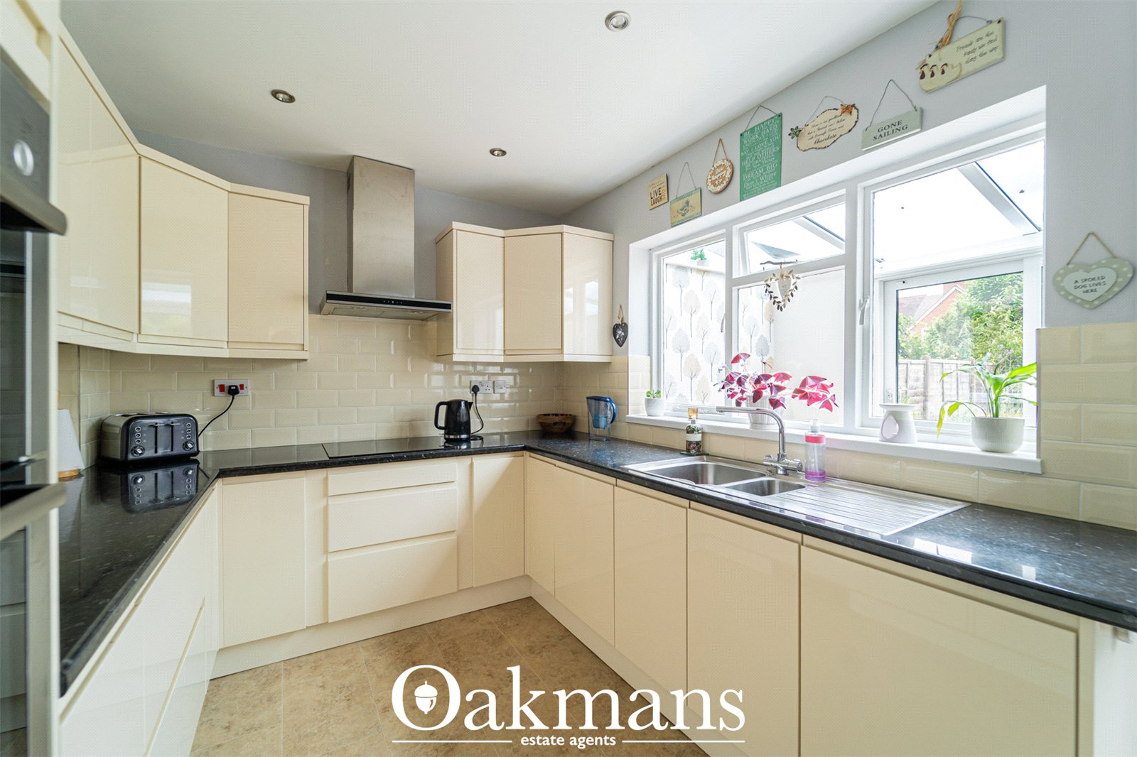 Churchfields Close, Bromsgrove, B61