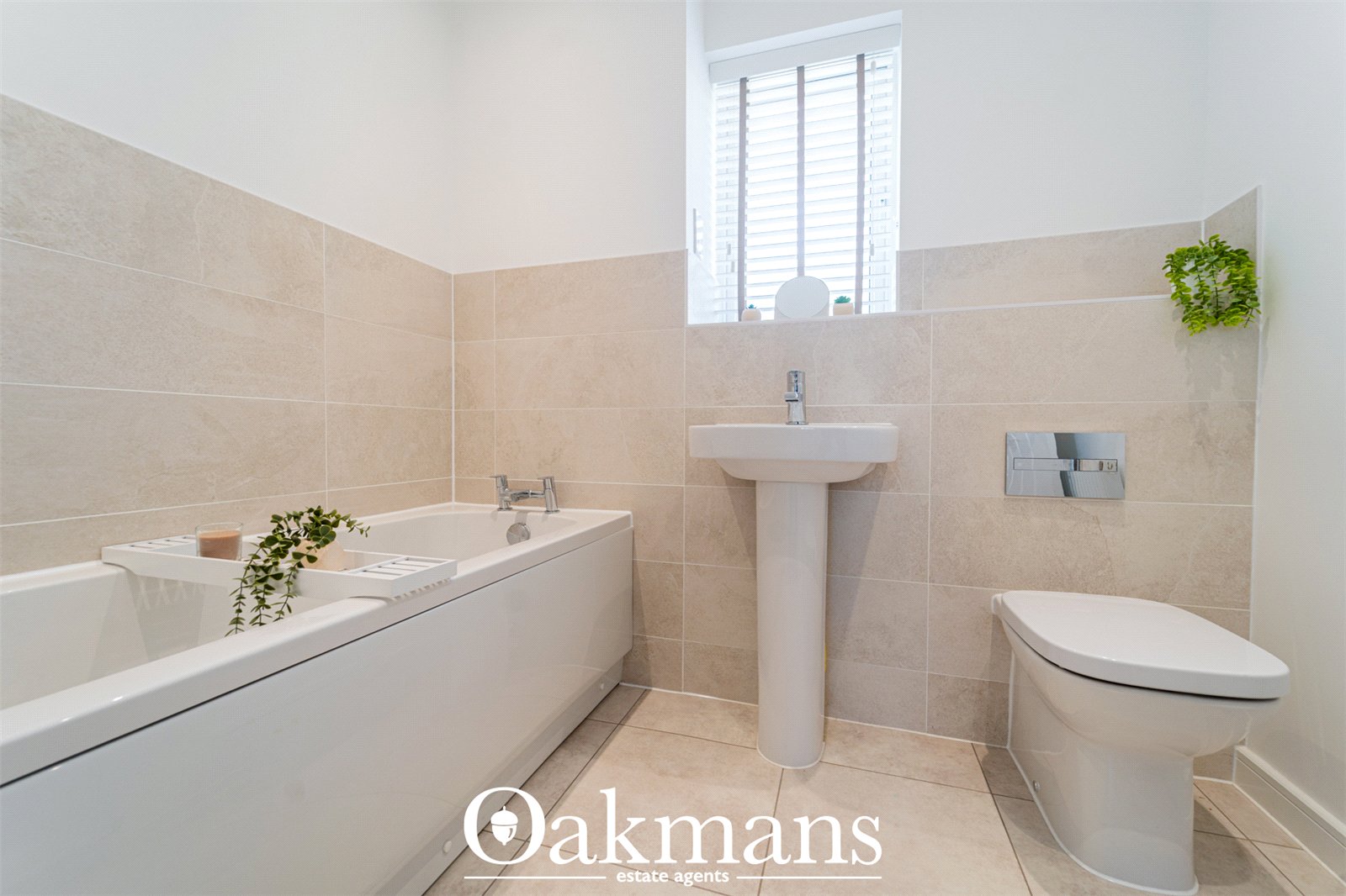 Maple Close, Bromsgrove, B61
