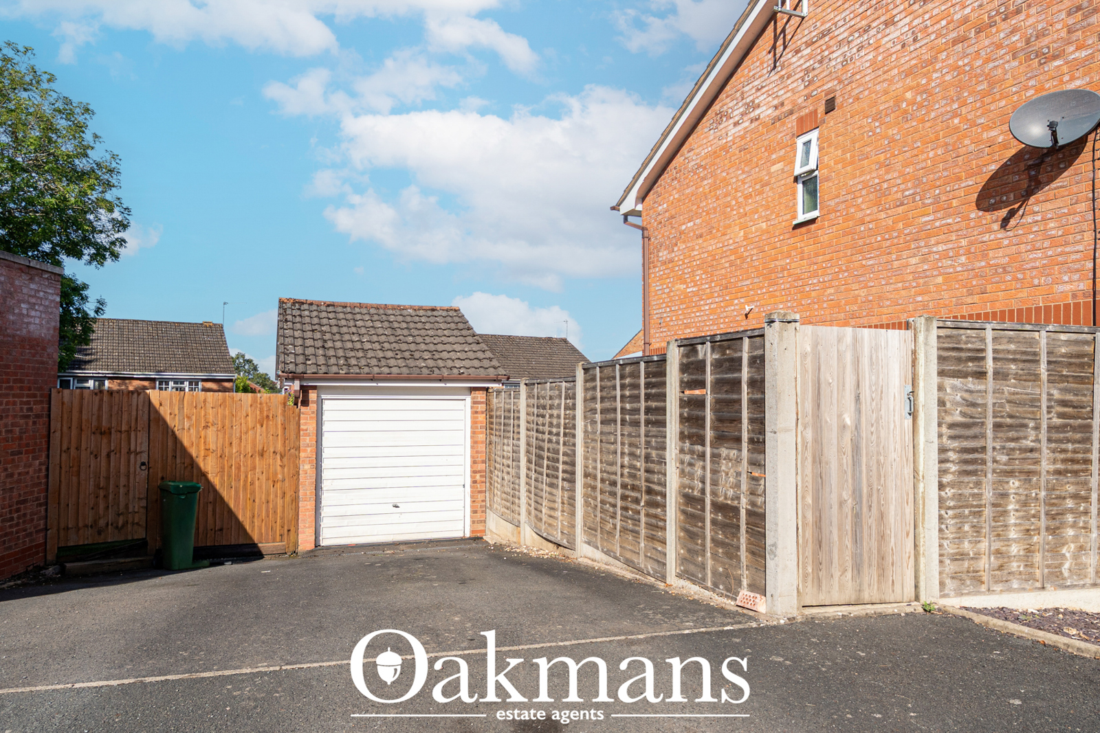 Hammond Close, Droitwich, WR9
