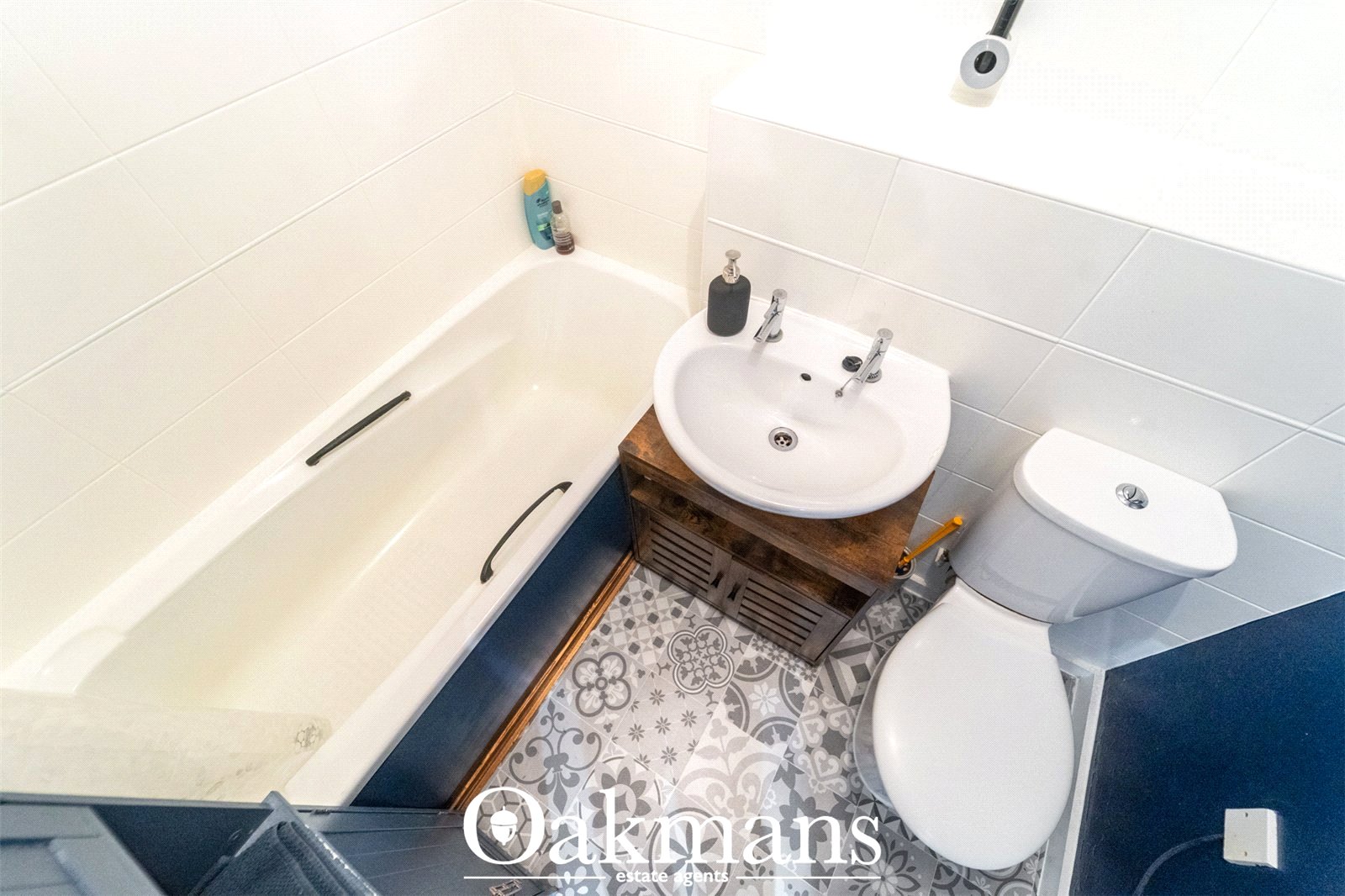 Design Close, Bromsgrove, B60
