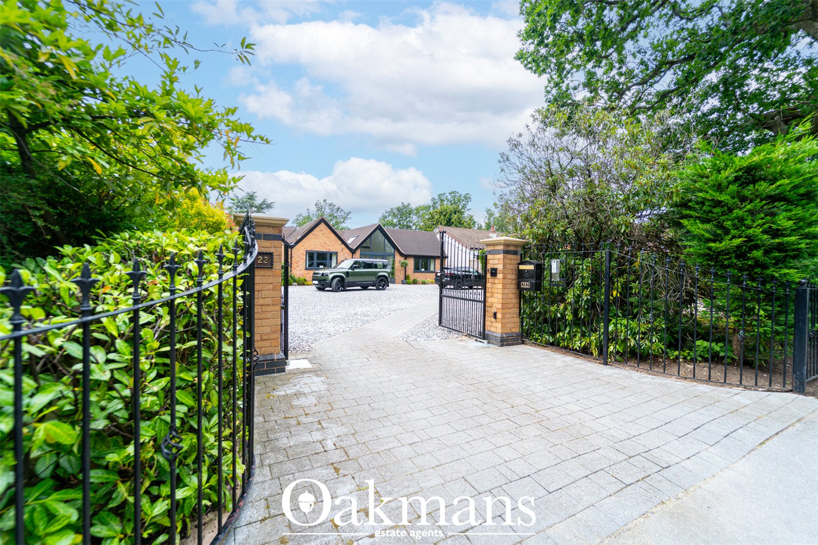 Fulford Hall Road, Solihull, B90