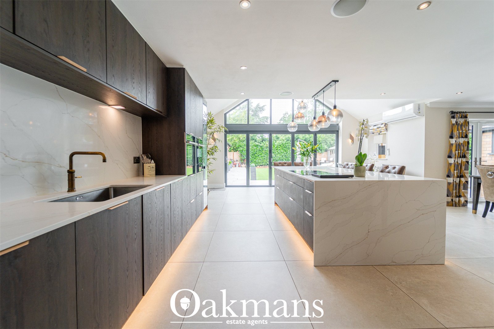 Fulford Hall Road, Solihull, B90