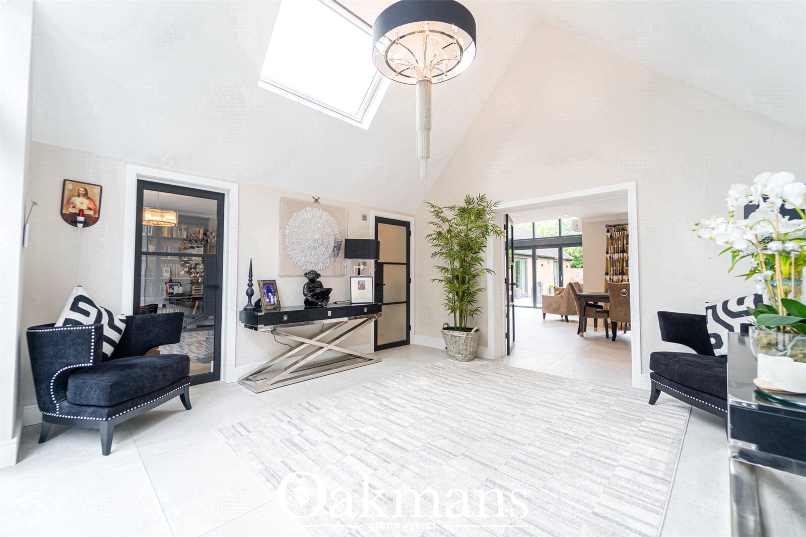 Fulford Hall Road, Solihull, B90