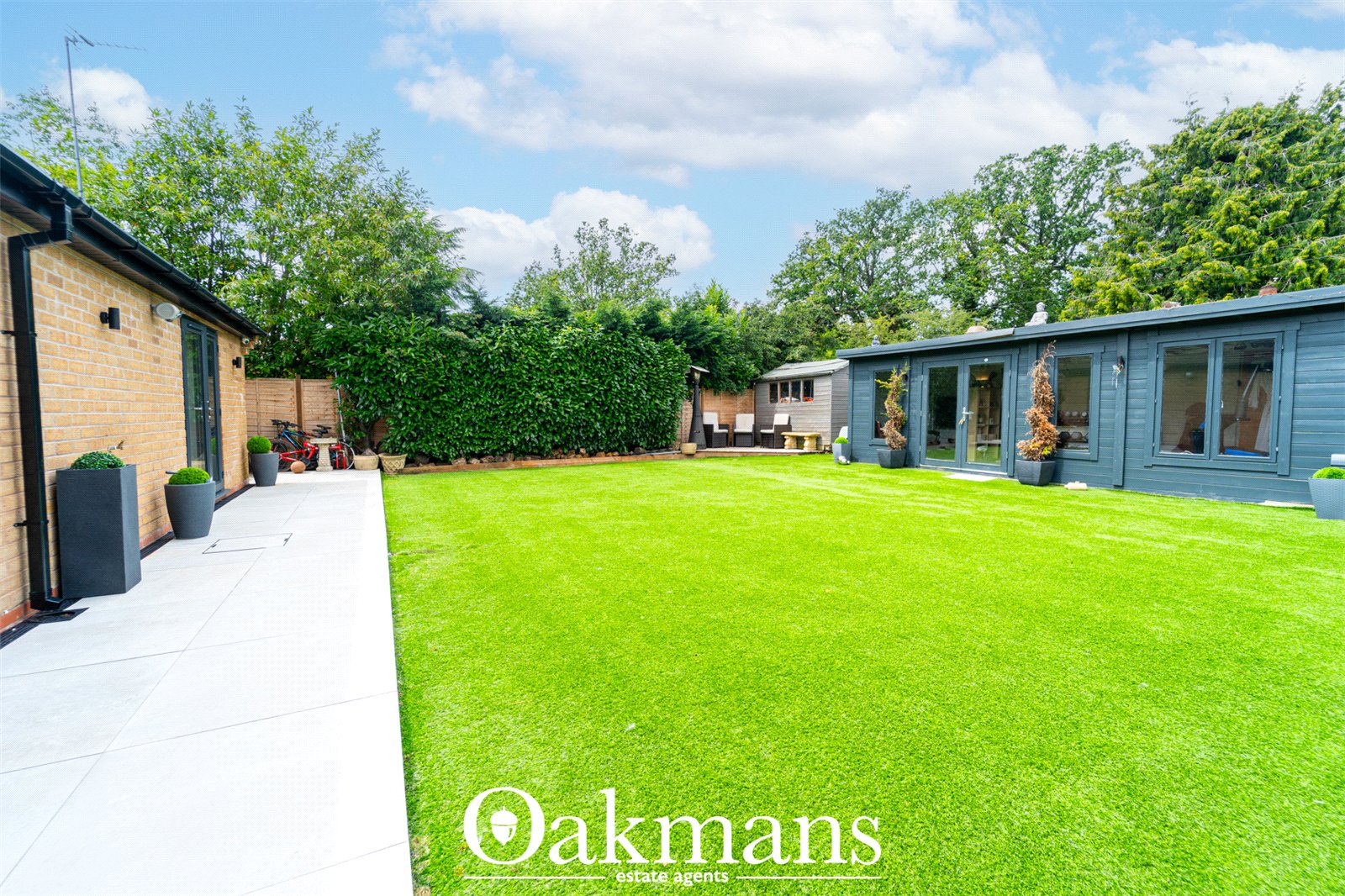 Fulford Hall Road, Solihull, B90