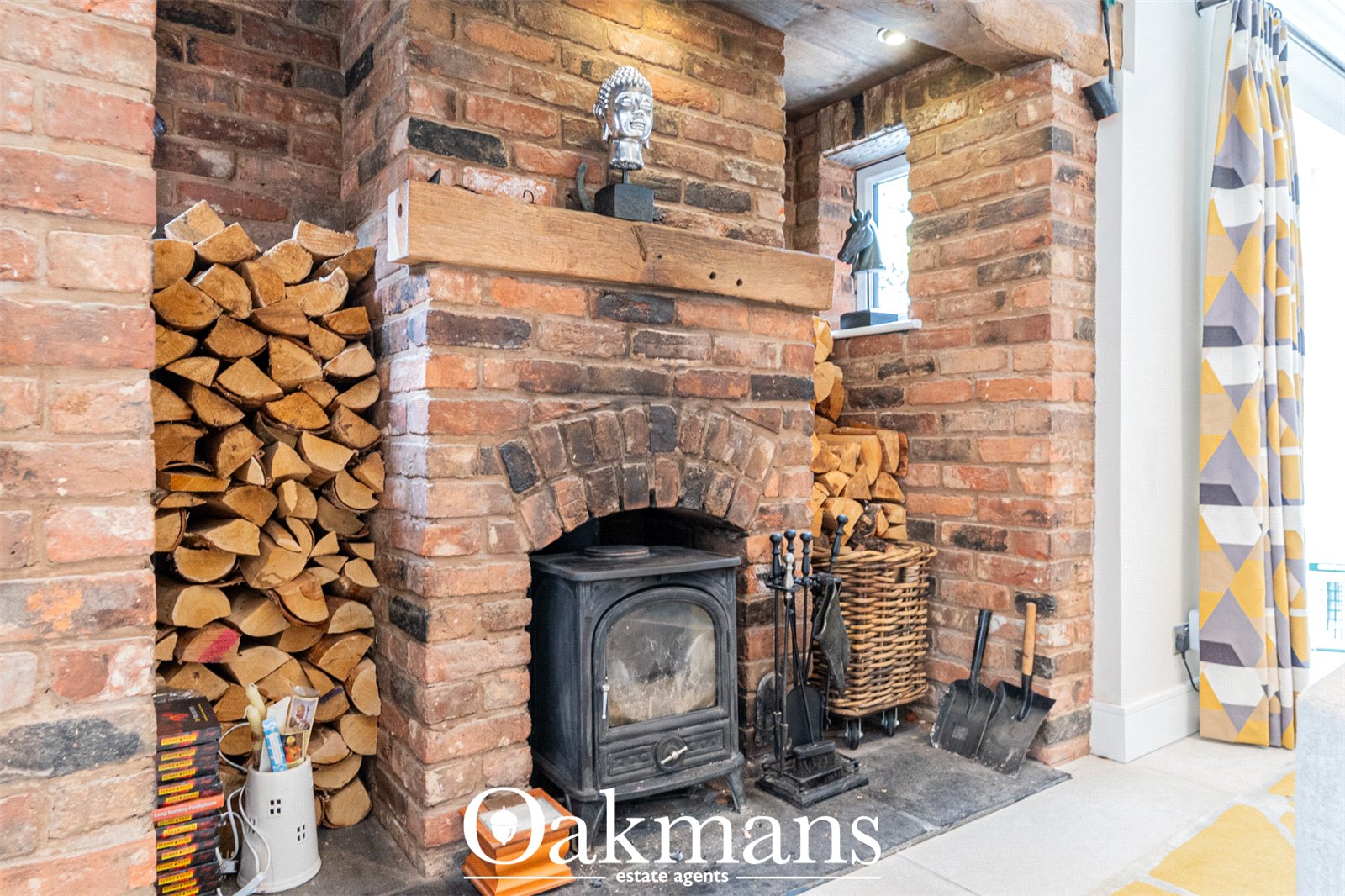 Fulford Hall Road, Solihull, B90