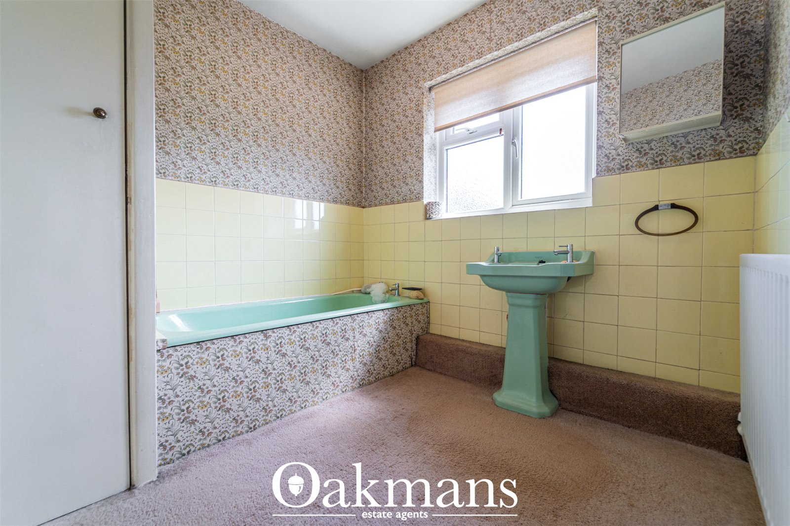 Warwick Avenue, Bromsgrove, B60