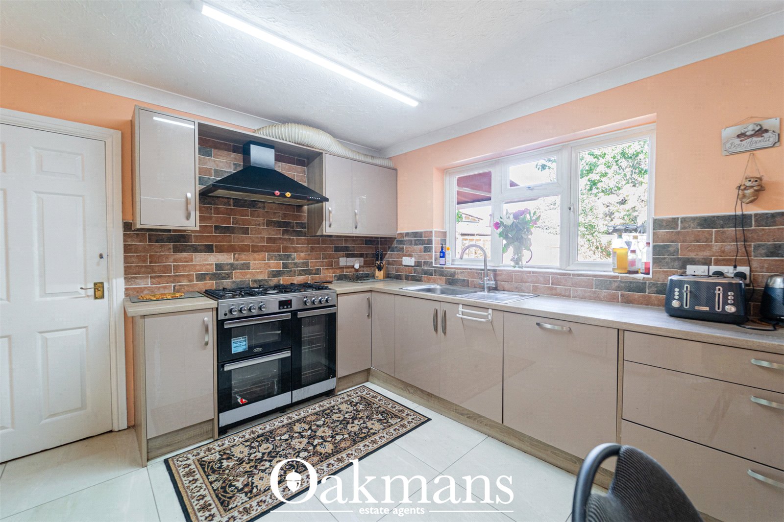 Elmbridge Drive, Solihull, B90