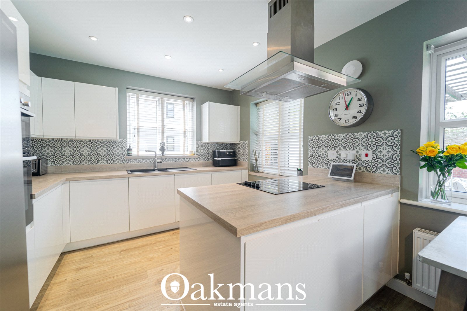 Murdoch Drive, Shirley, B90