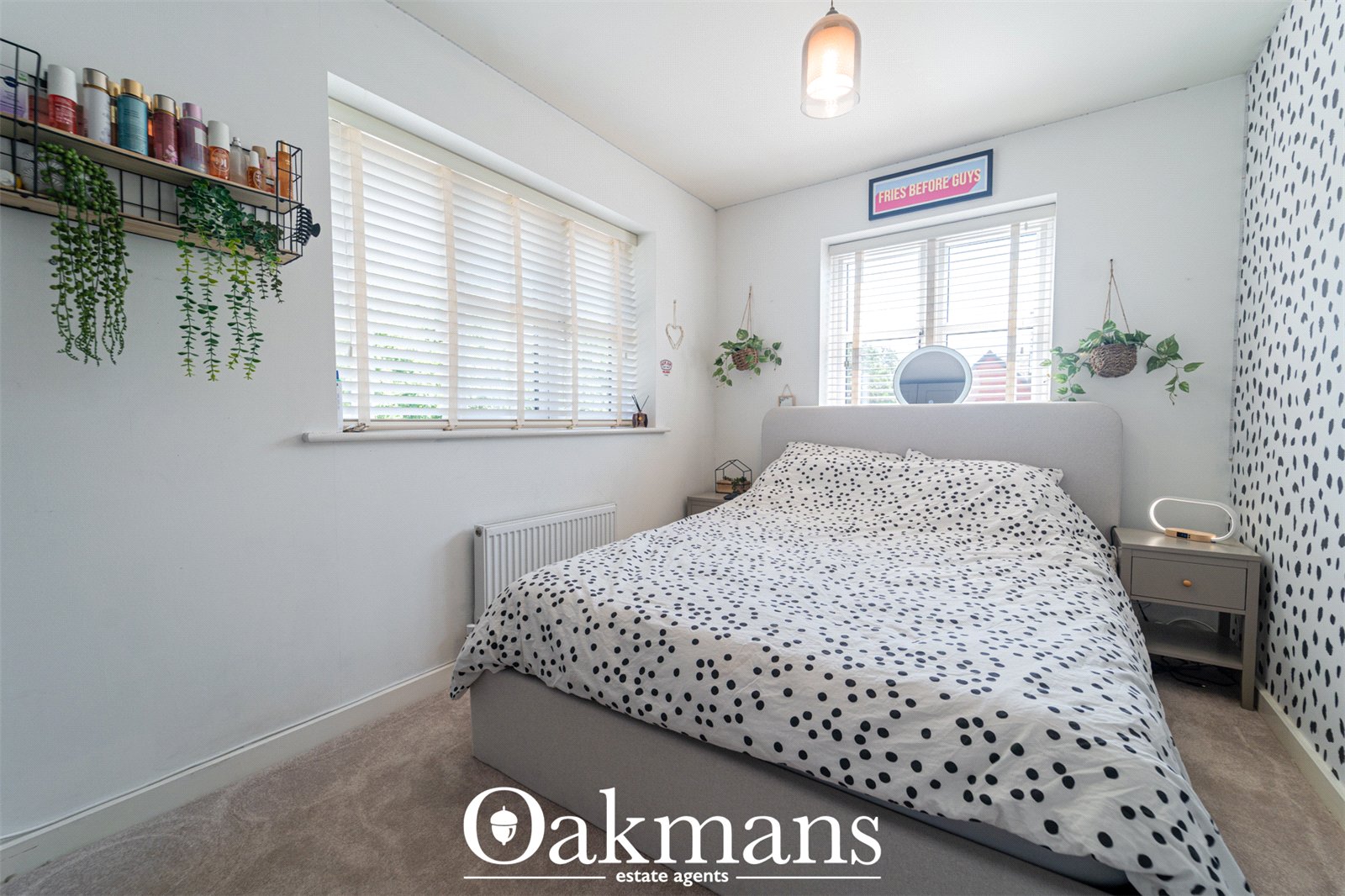Murdoch Drive, Shirley, B90