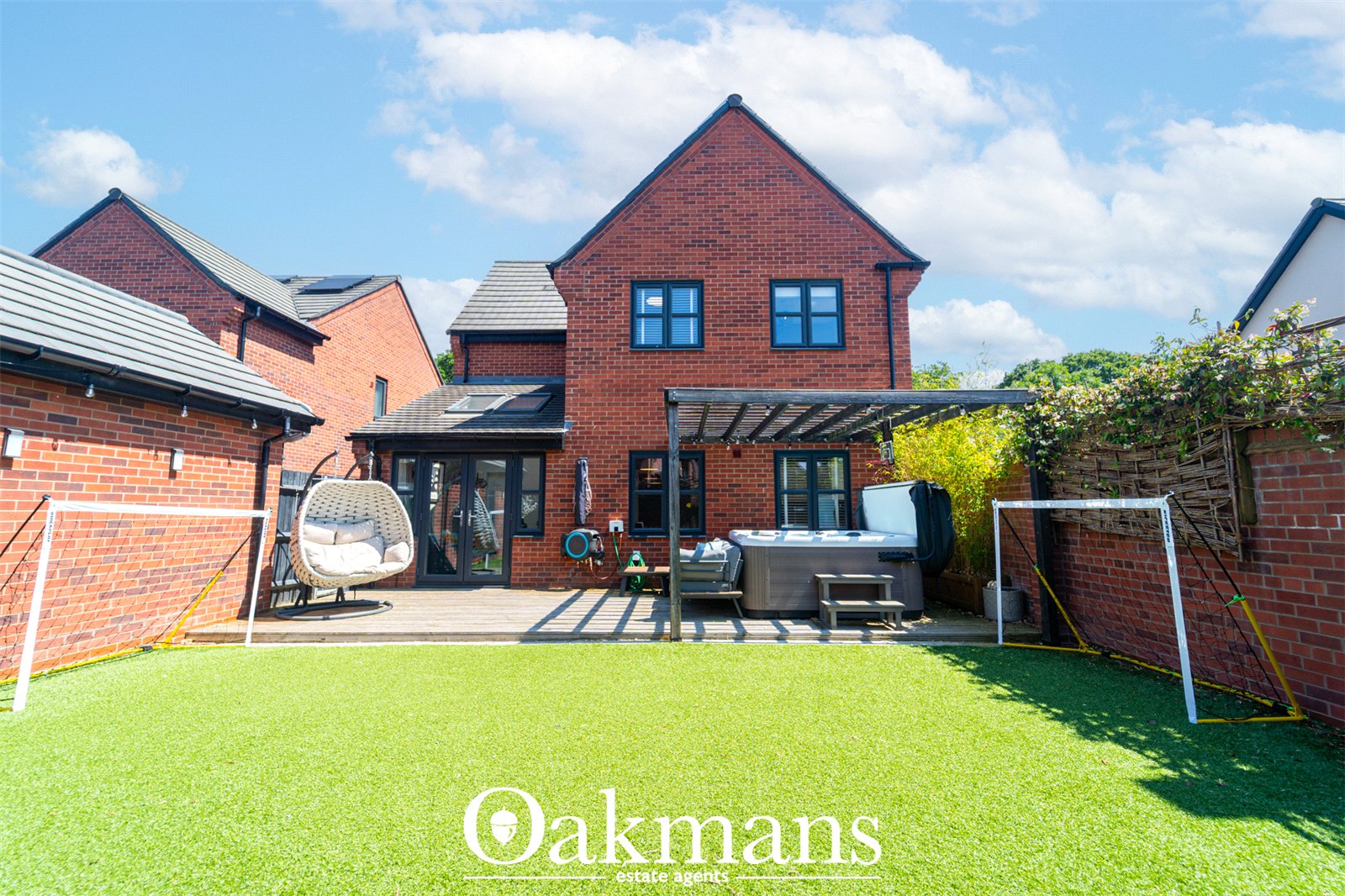 Murdoch Drive, Shirley, B90