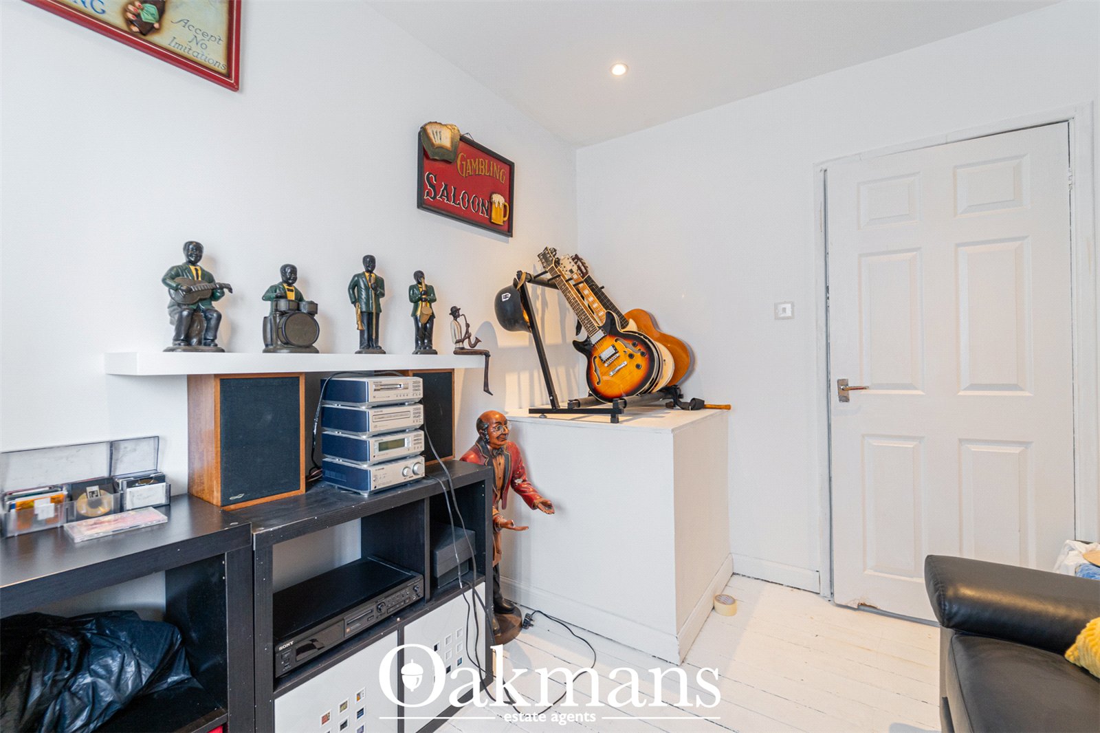 Eagle Close, Rowley Regis, B65