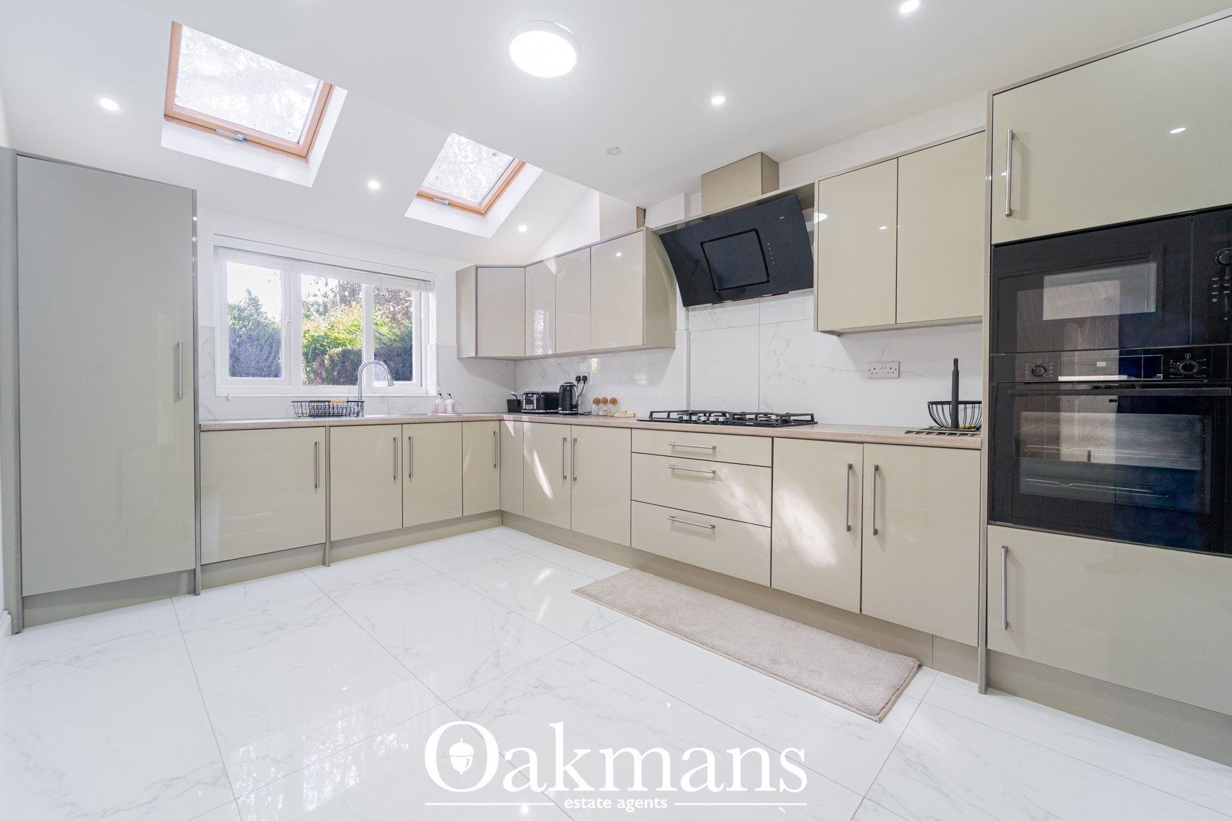 East Drive, Birmingham, B5