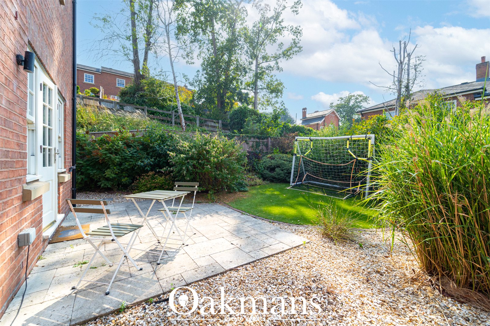 Amphlett Court, Droitwich, WR9