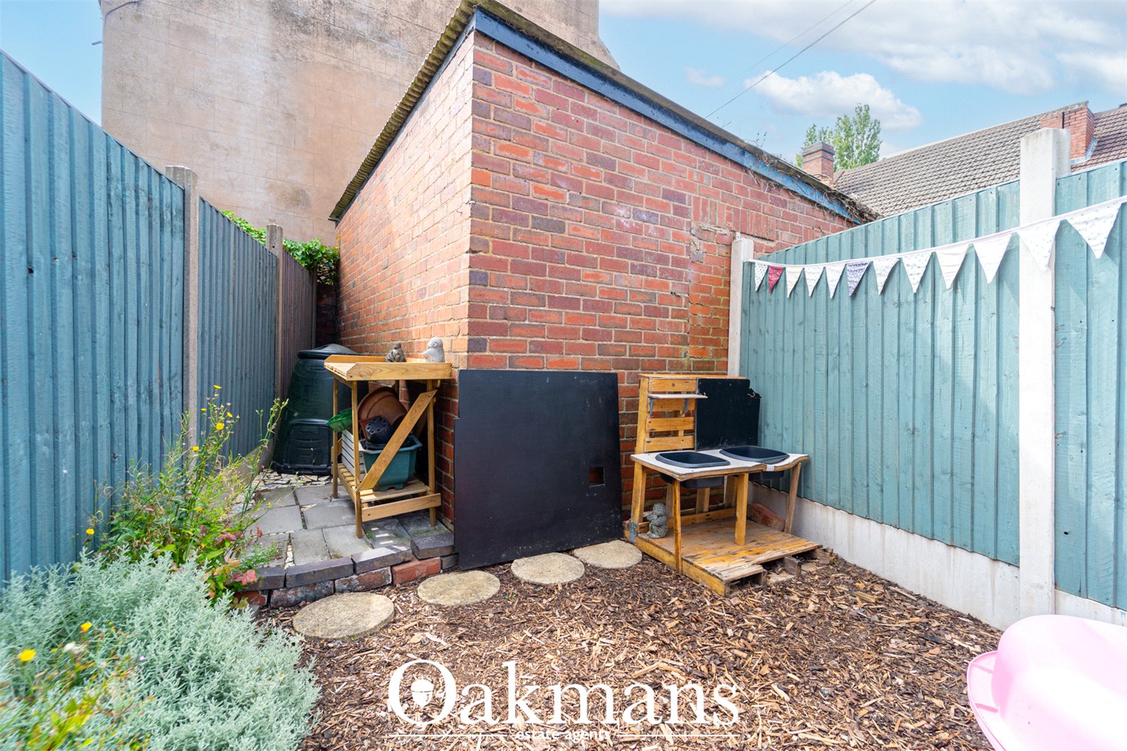 Green Lane, Halesowen, B62
