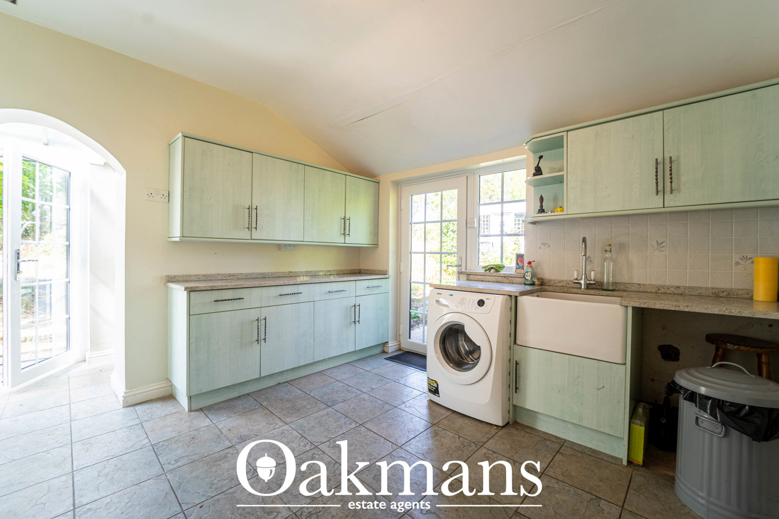 The Grove, Redditch, B97
