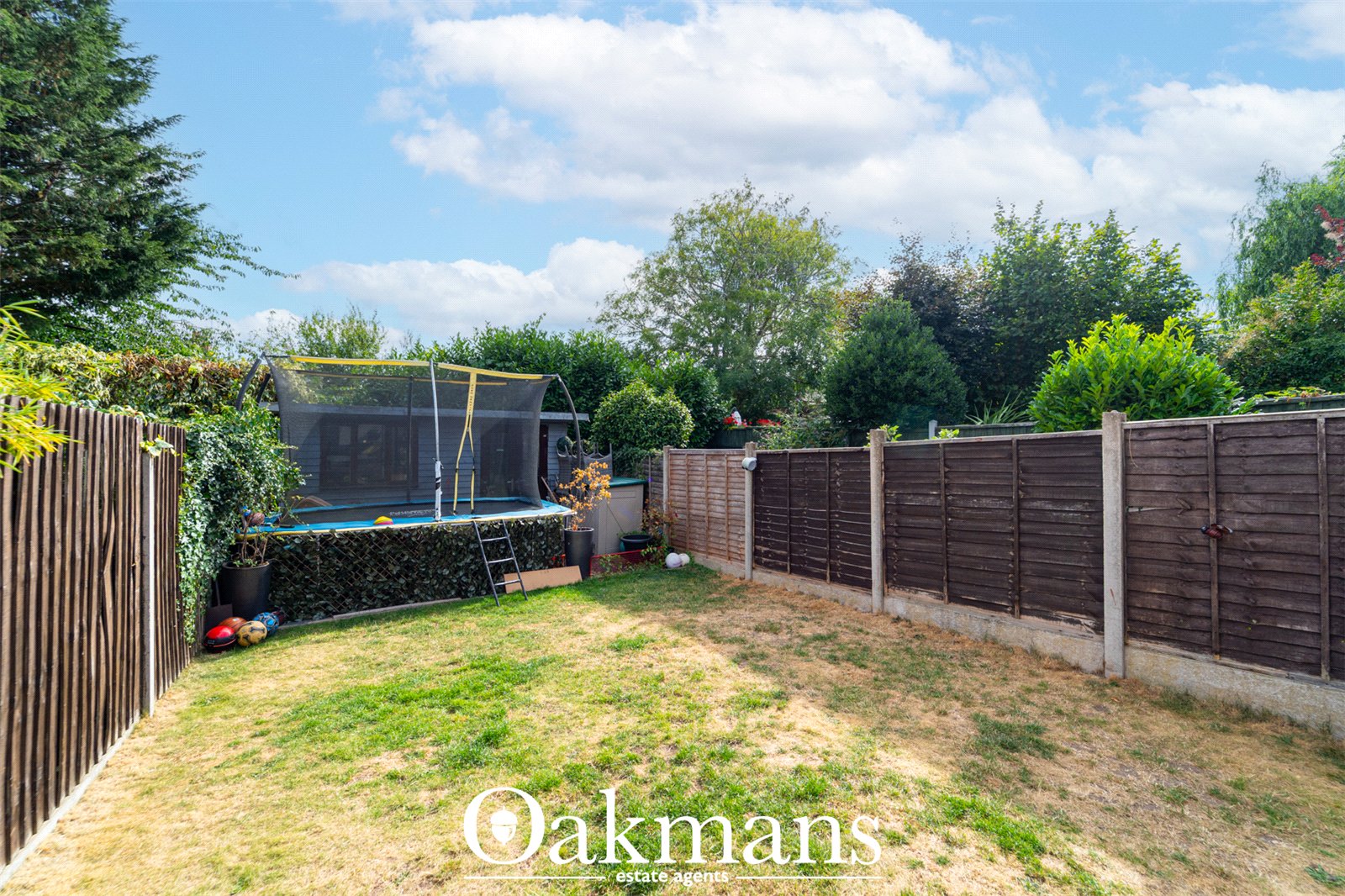 Barnsley Road, Bromsgrove, B61
