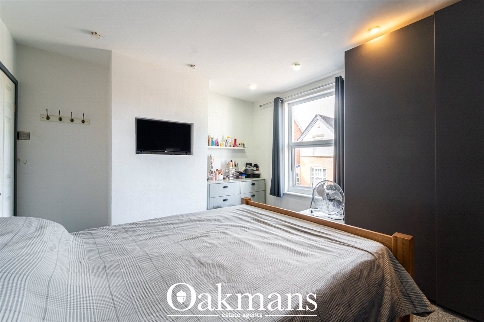 Barnsley Road, Bromsgrove, B61