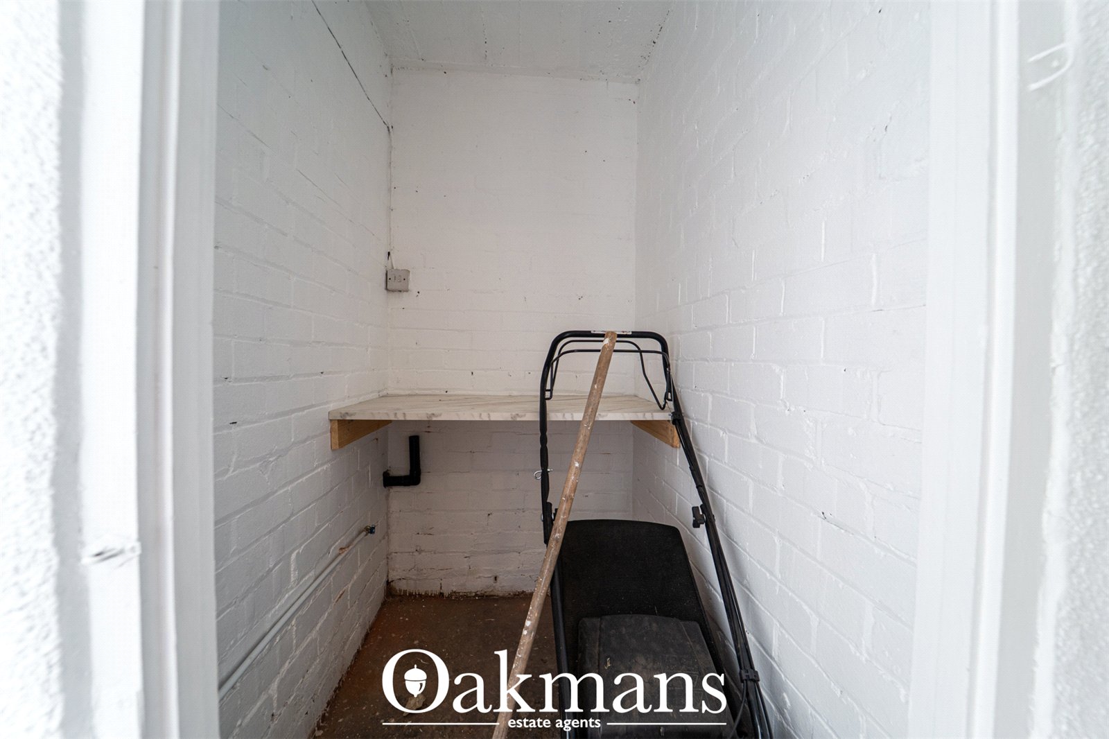 Hernehurst, Birmingham, B32