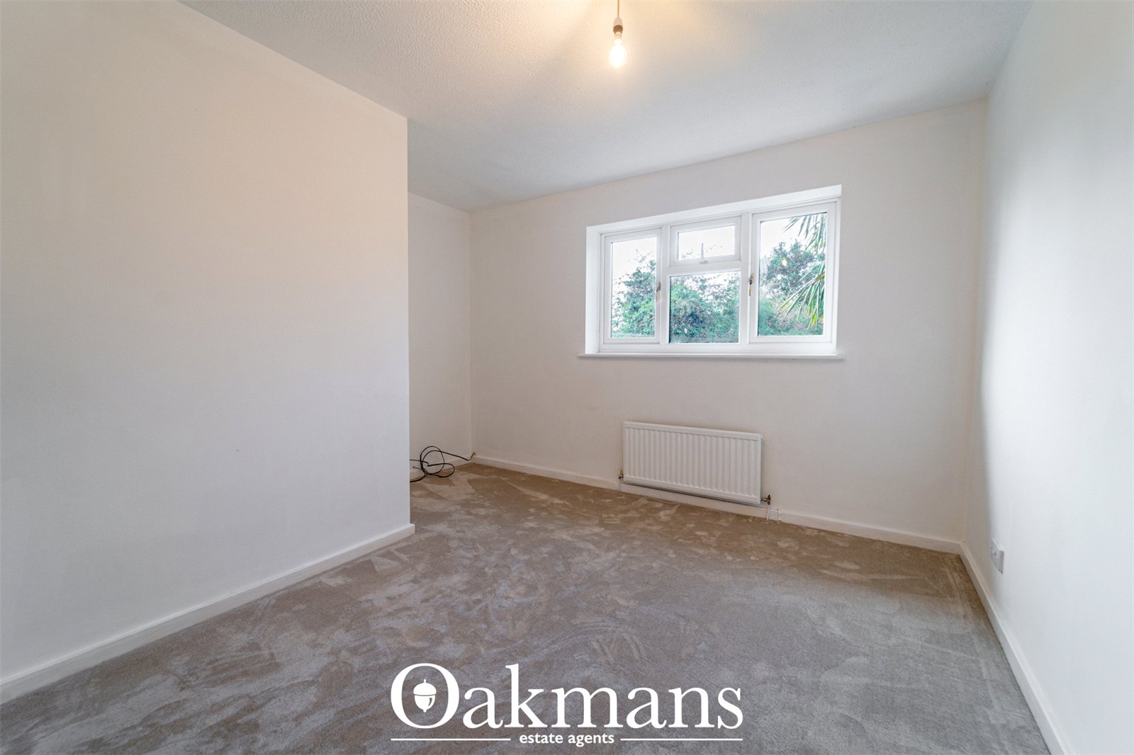 Harvest Close, B60